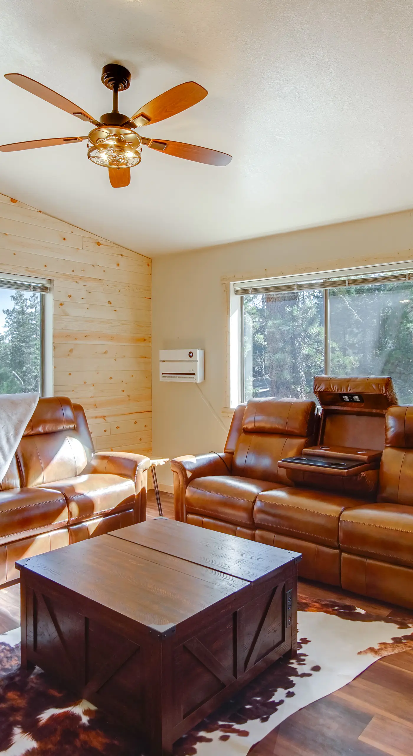 High Noon Hideaway: Zion Cabin w/ Fire Pit!