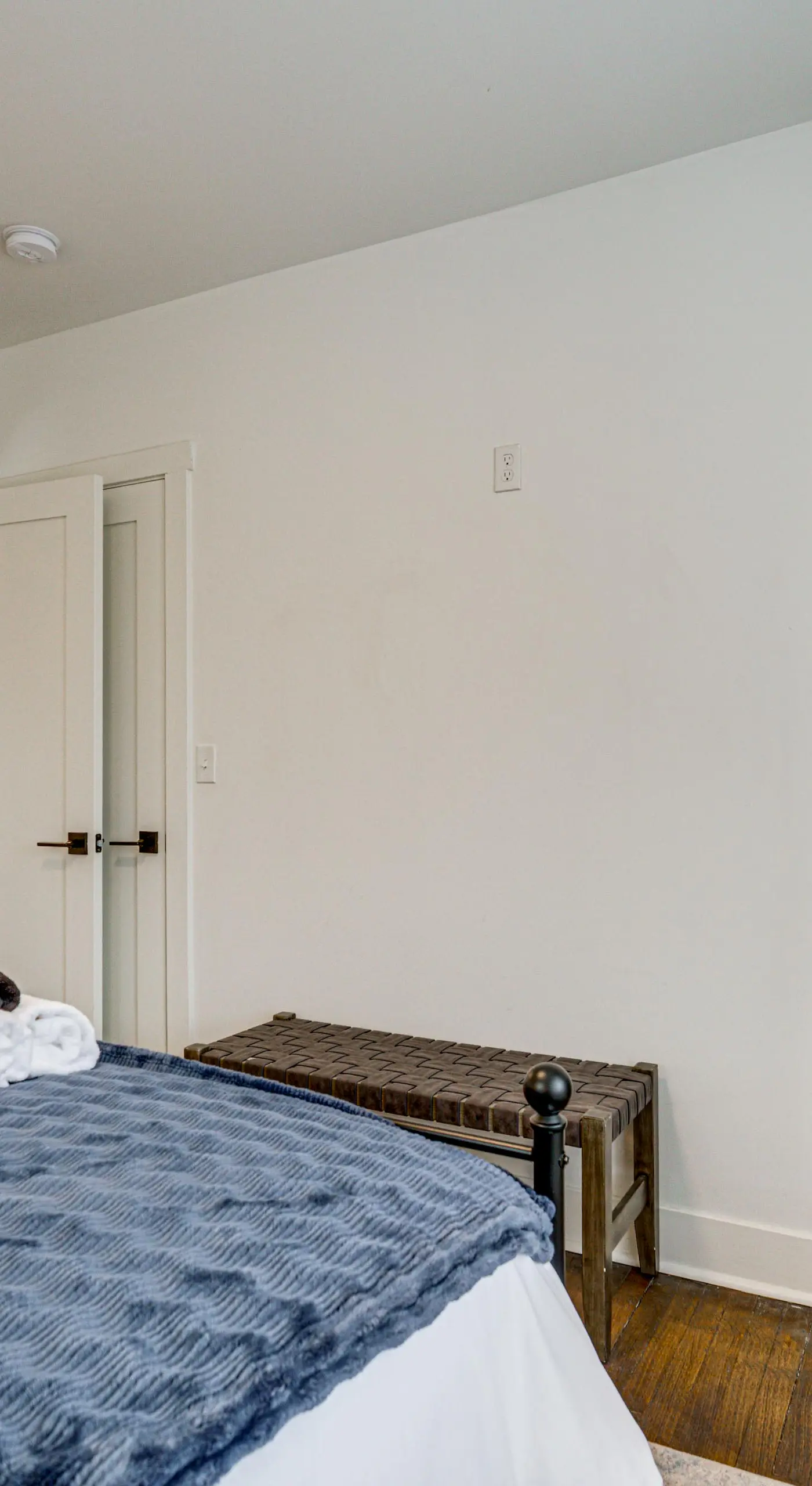 Spacious & Updated Group Getaway in Detroit!