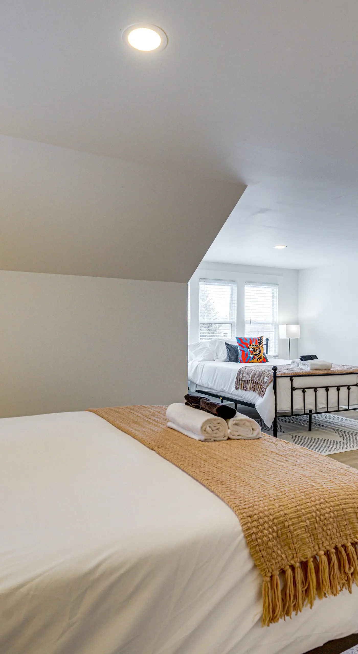 Spacious & Updated Group Getaway in Detroit!