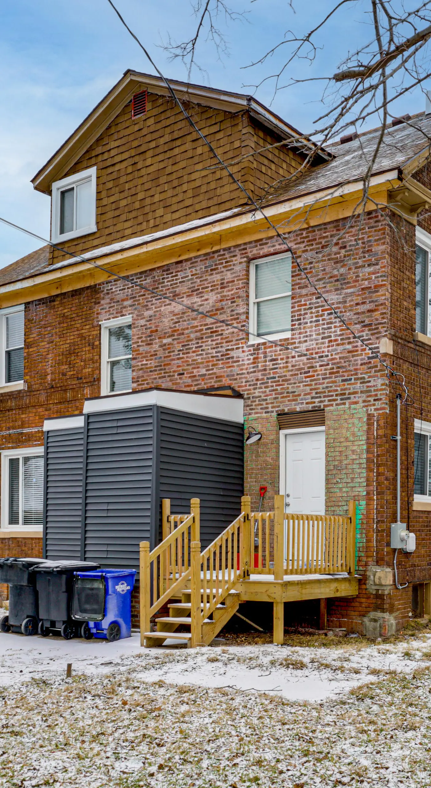 Spacious & Updated Group Getaway in Detroit!