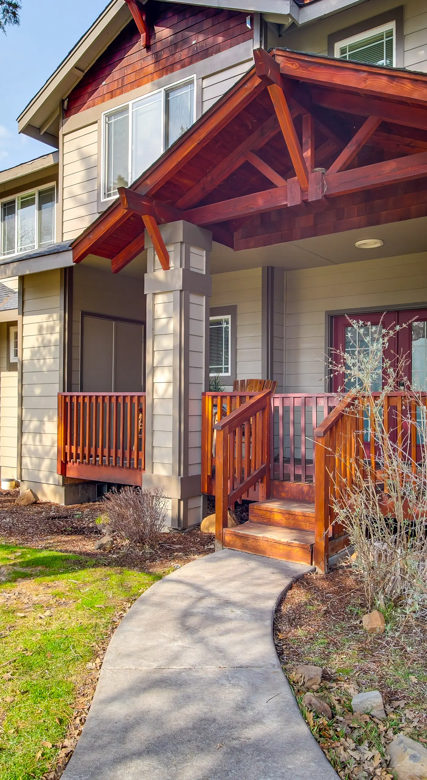 Pool & Hot Tub Access! Running Y Retreat w/ Deck
