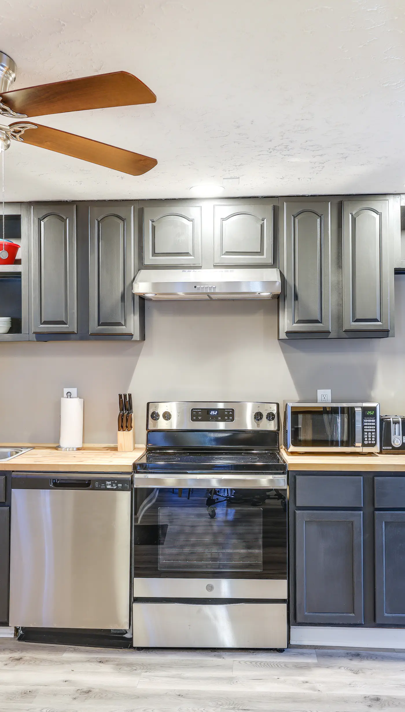 Cozy Newport Cottage Near Stadiums & Downtown