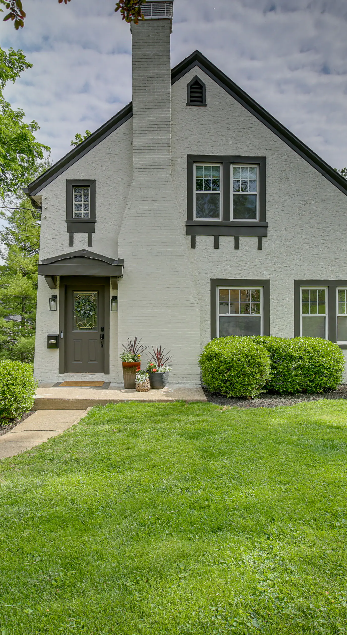 Pet-Friendly Cincinnati Retreat w/ Hot Tub