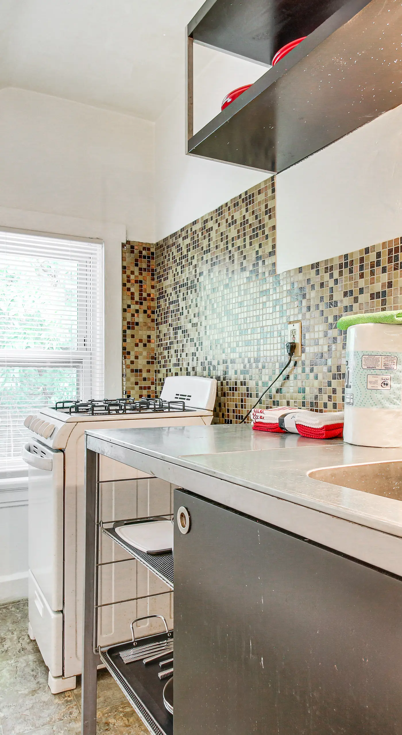 Pet-Friendly Cincinnati Apt: 5 Mi to Downtown!