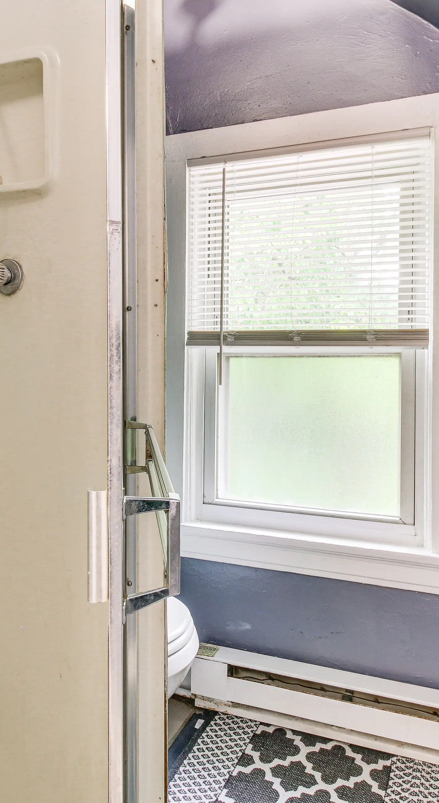 Pet-Friendly Cincinnati Apt: 5 Mi to Downtown!