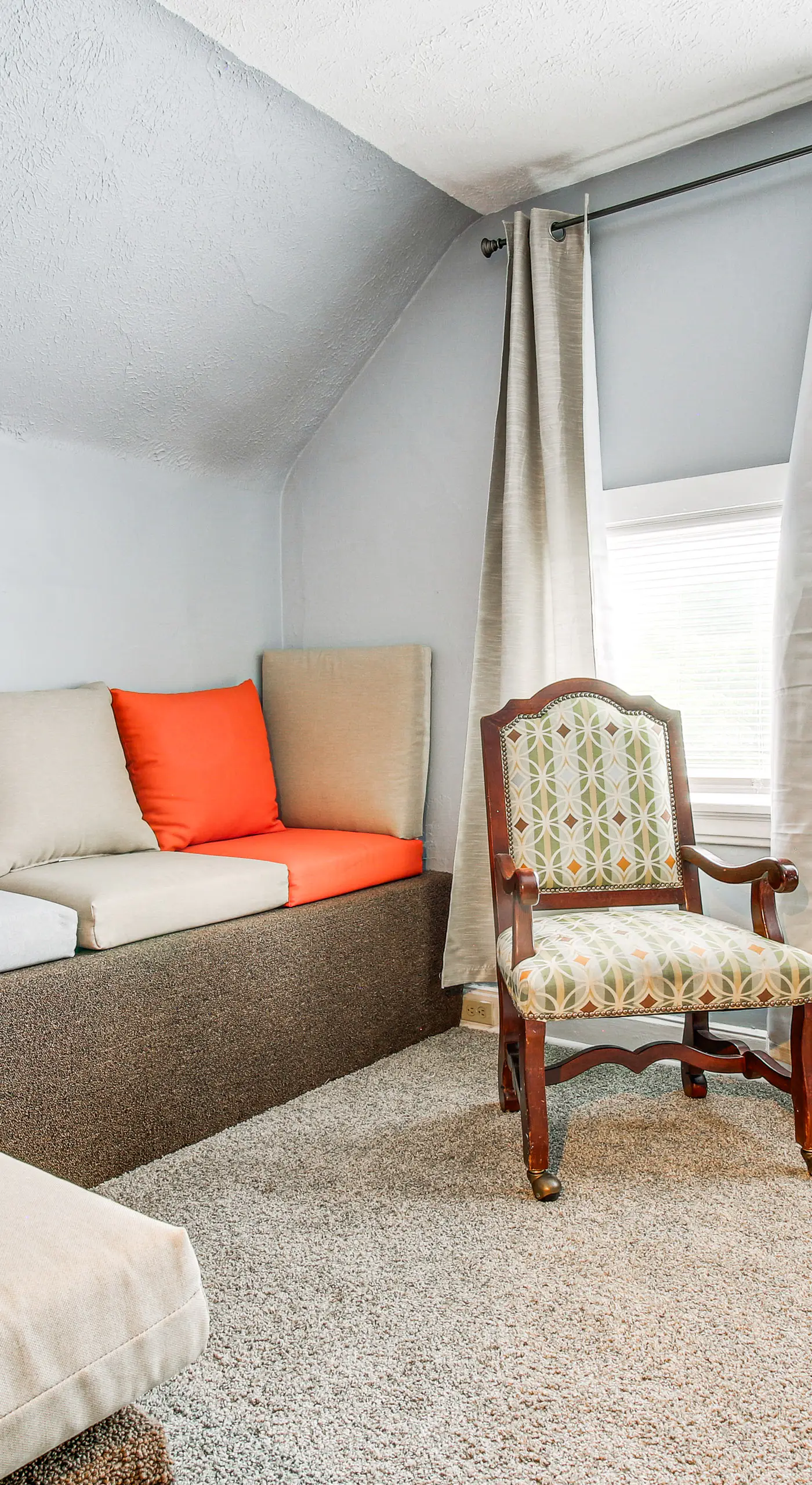 Pet-Friendly Cincinnati Apt: 5 Mi to Downtown!