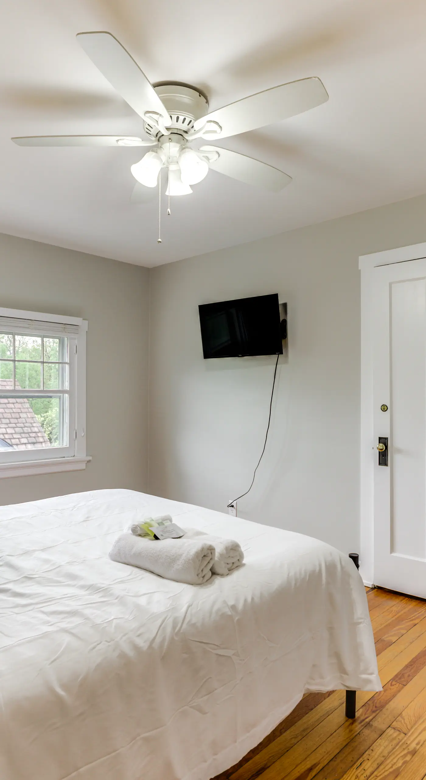 Cincinnati Apartment: 1 Mi to Hyde Park Square!