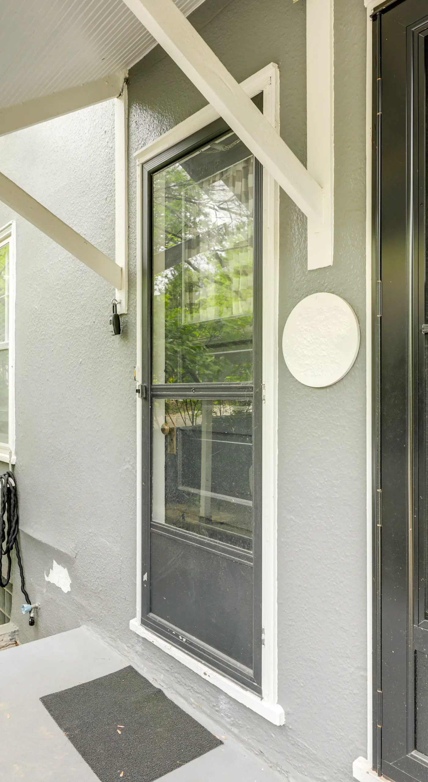 Cincinnati Apartment: 1 Mi to Hyde Park Square!