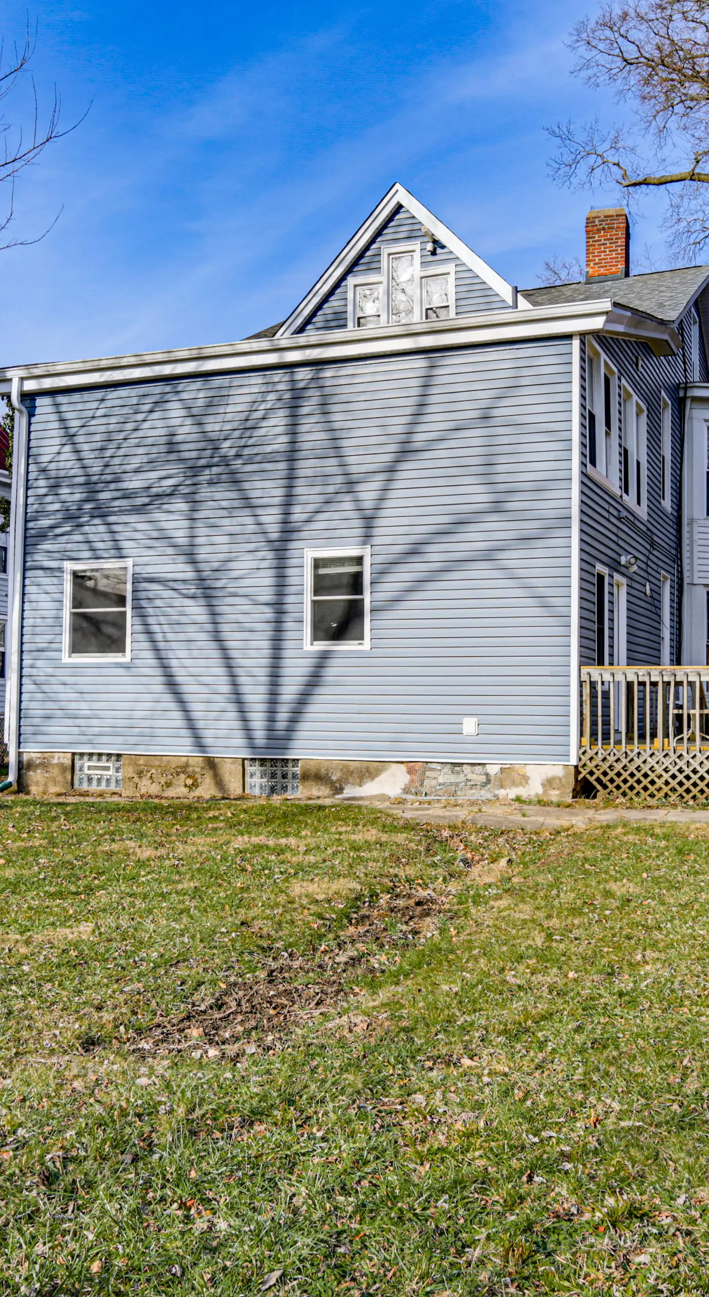 6 Mi to Dtwn Cincinnati: Dog-Friendly Apt w/ Yard