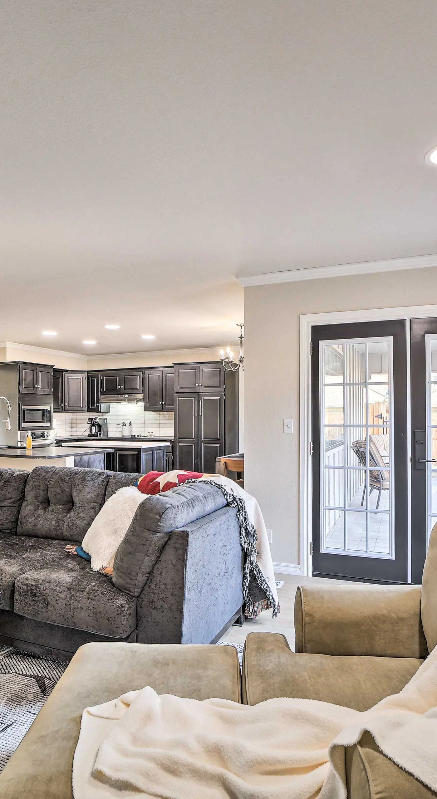 Immaculate 'Woodland View' Retreat w/ Hot Tub