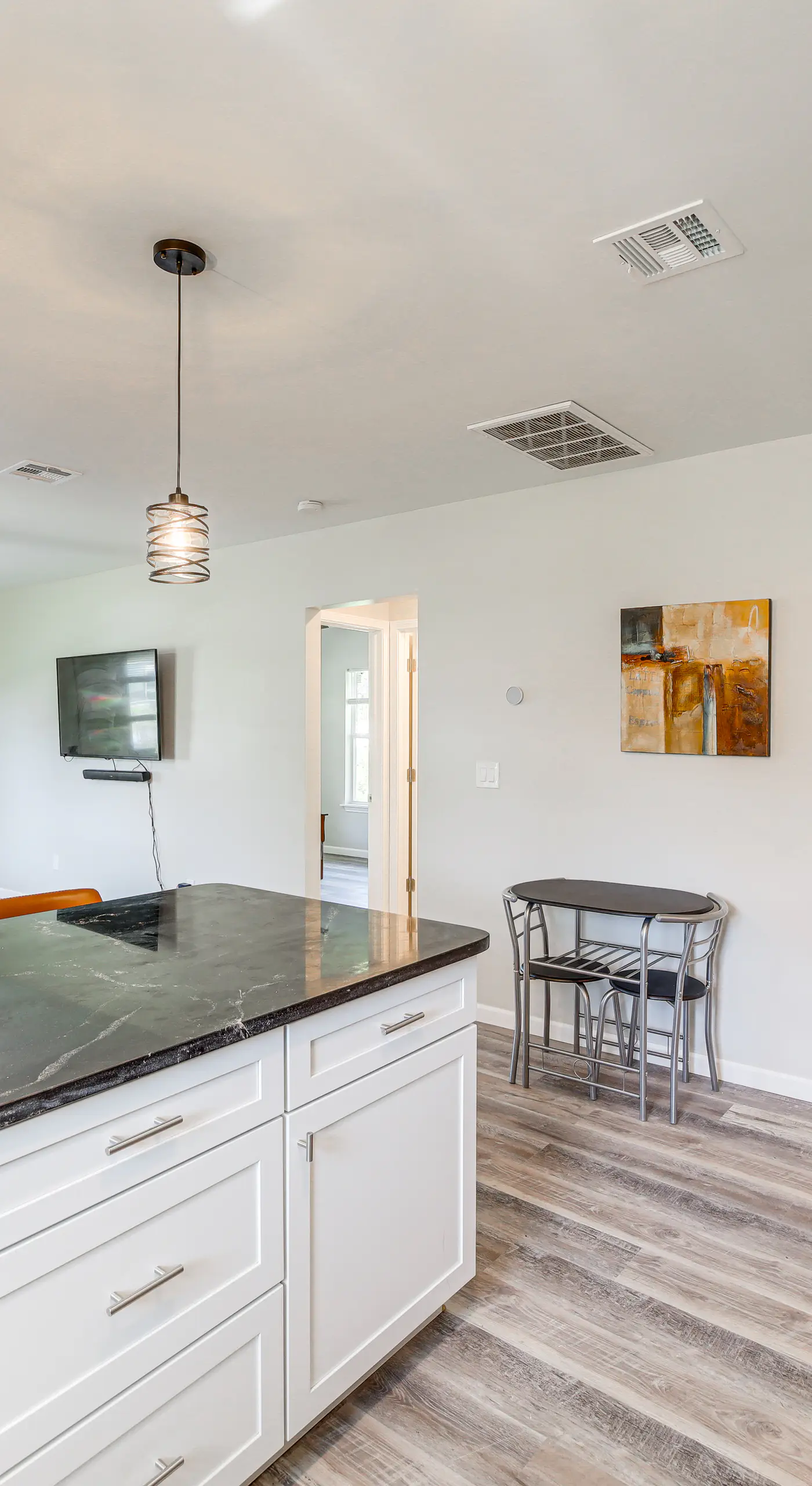 Remodeled Tulsa House w/ Yard ~ 4 Mi to Downtown!
