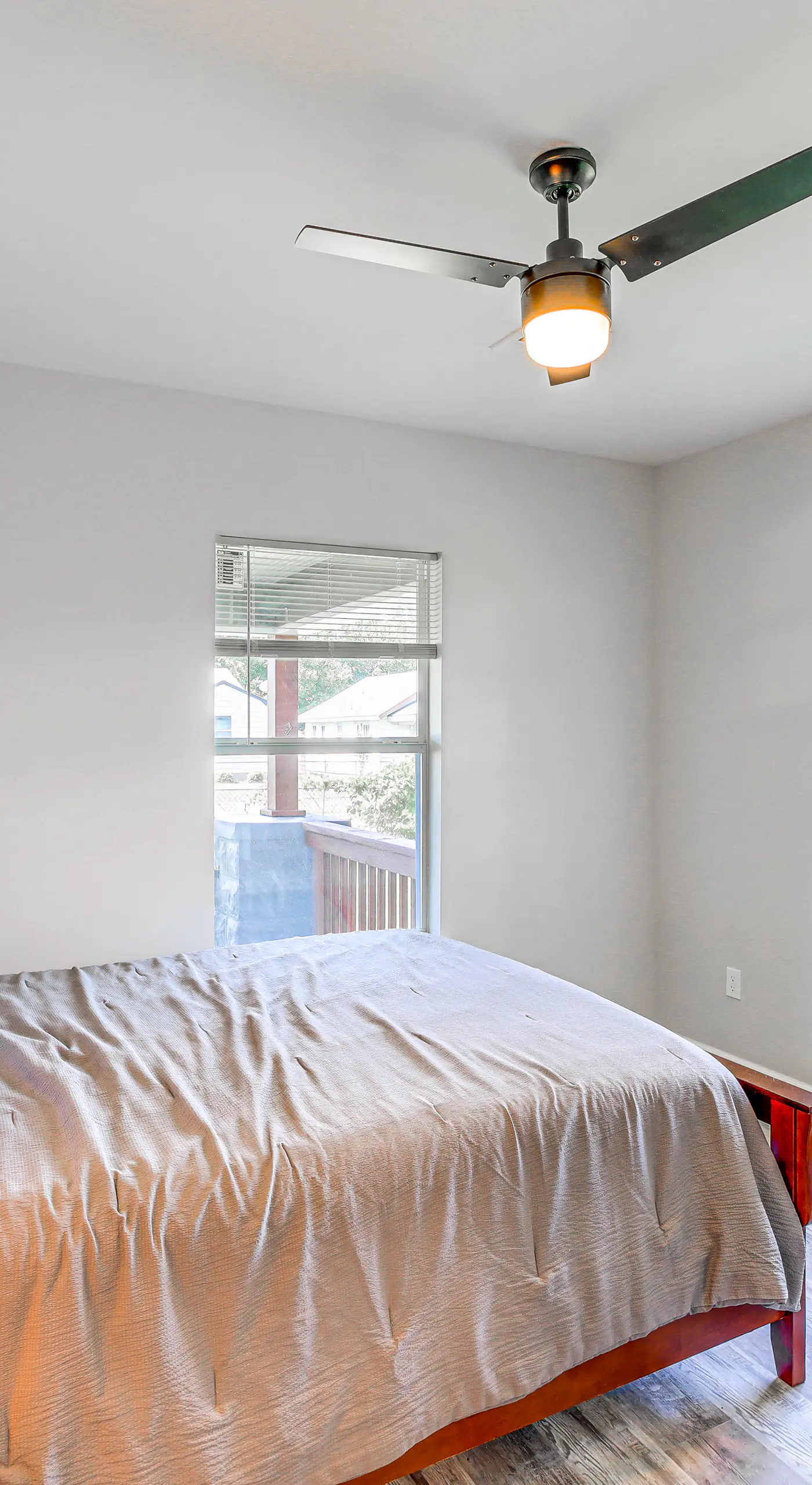 Remodeled Tulsa House w/ Yard ~ 4 Mi to Downtown!