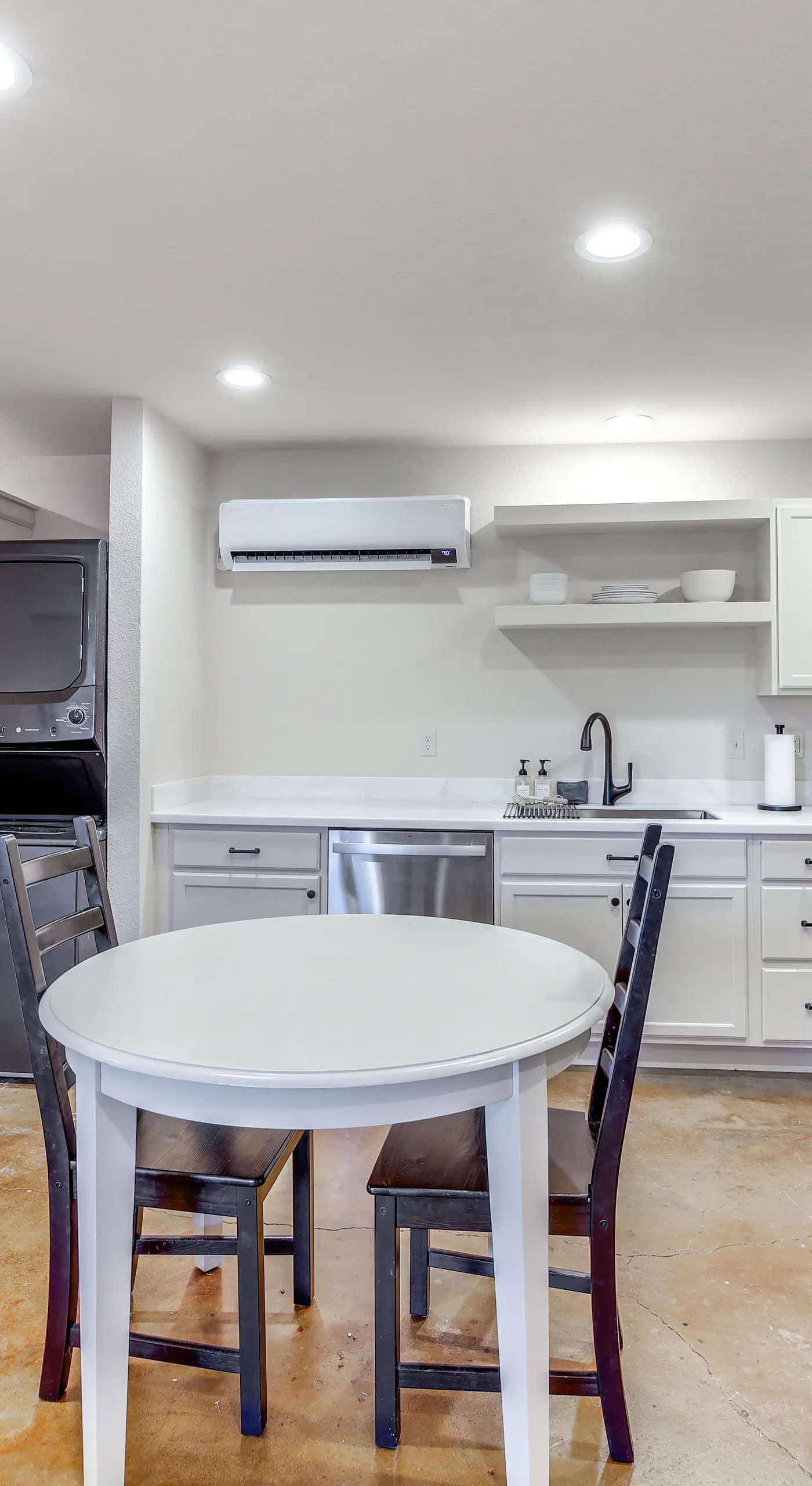 Central & Modern Studio w/ Workspace in Owasso!