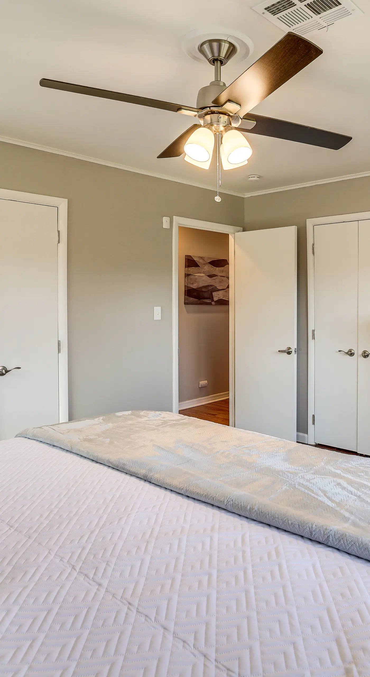 Pet-Friendly Home w/ Yard: 8 Mi to Downtown Tulsa!