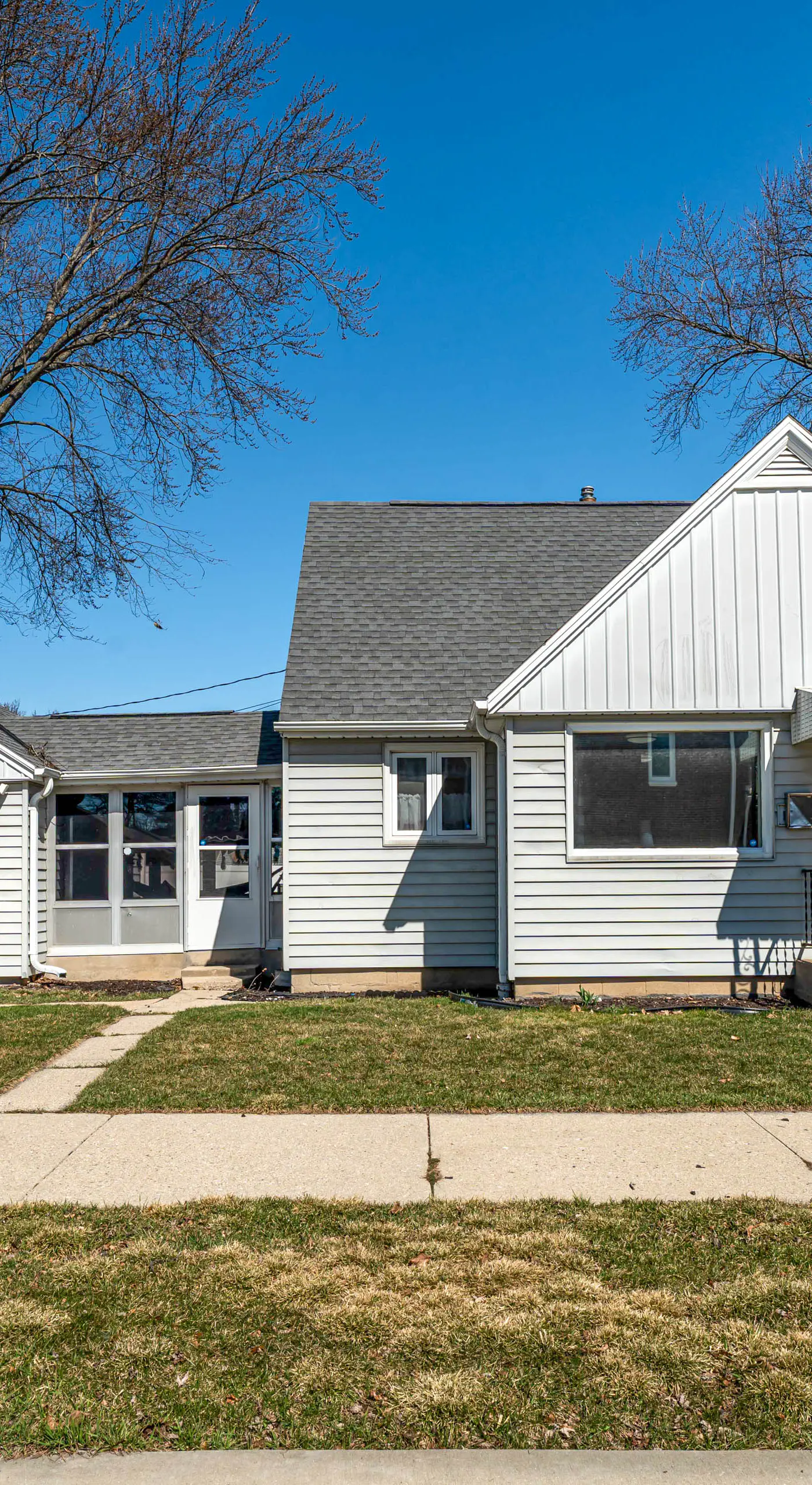 7 Mi to Lake Michigan: Milwaukee Vacation Rental