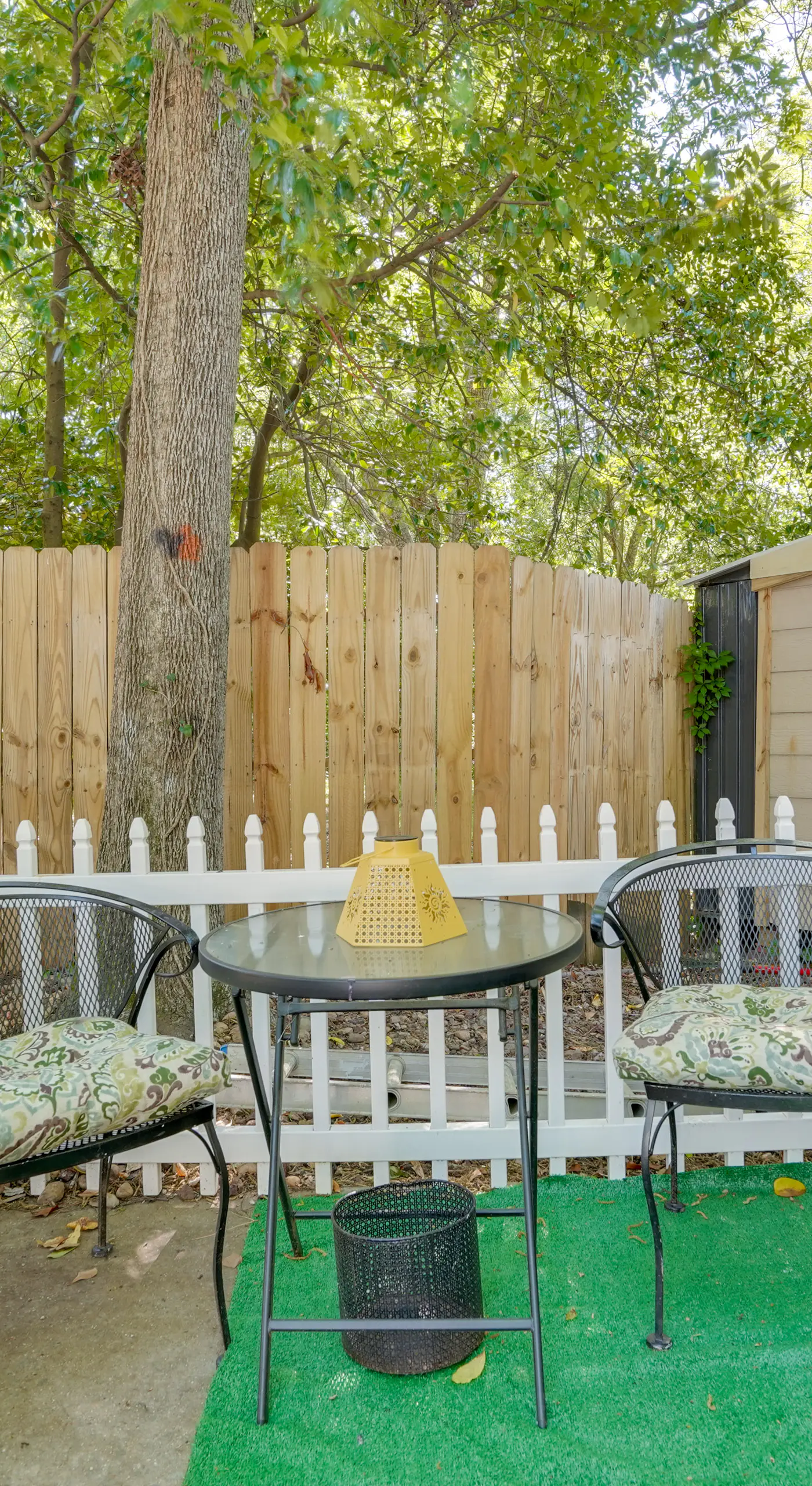 1 Mi to Dtwn: Fayetteville Studio w/ Patio