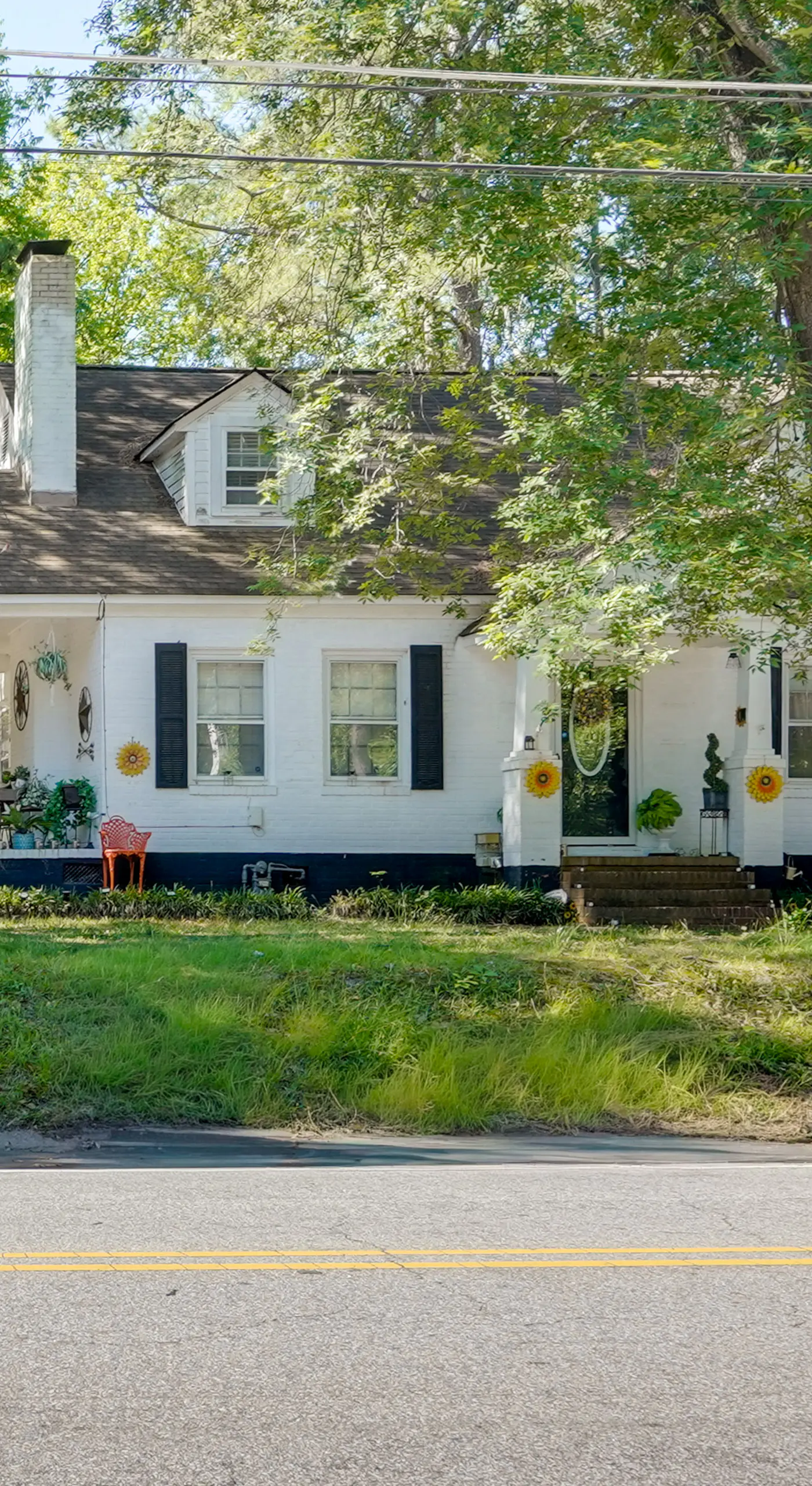 1 Mi to Dtwn: Fayetteville Studio w/ Patio
