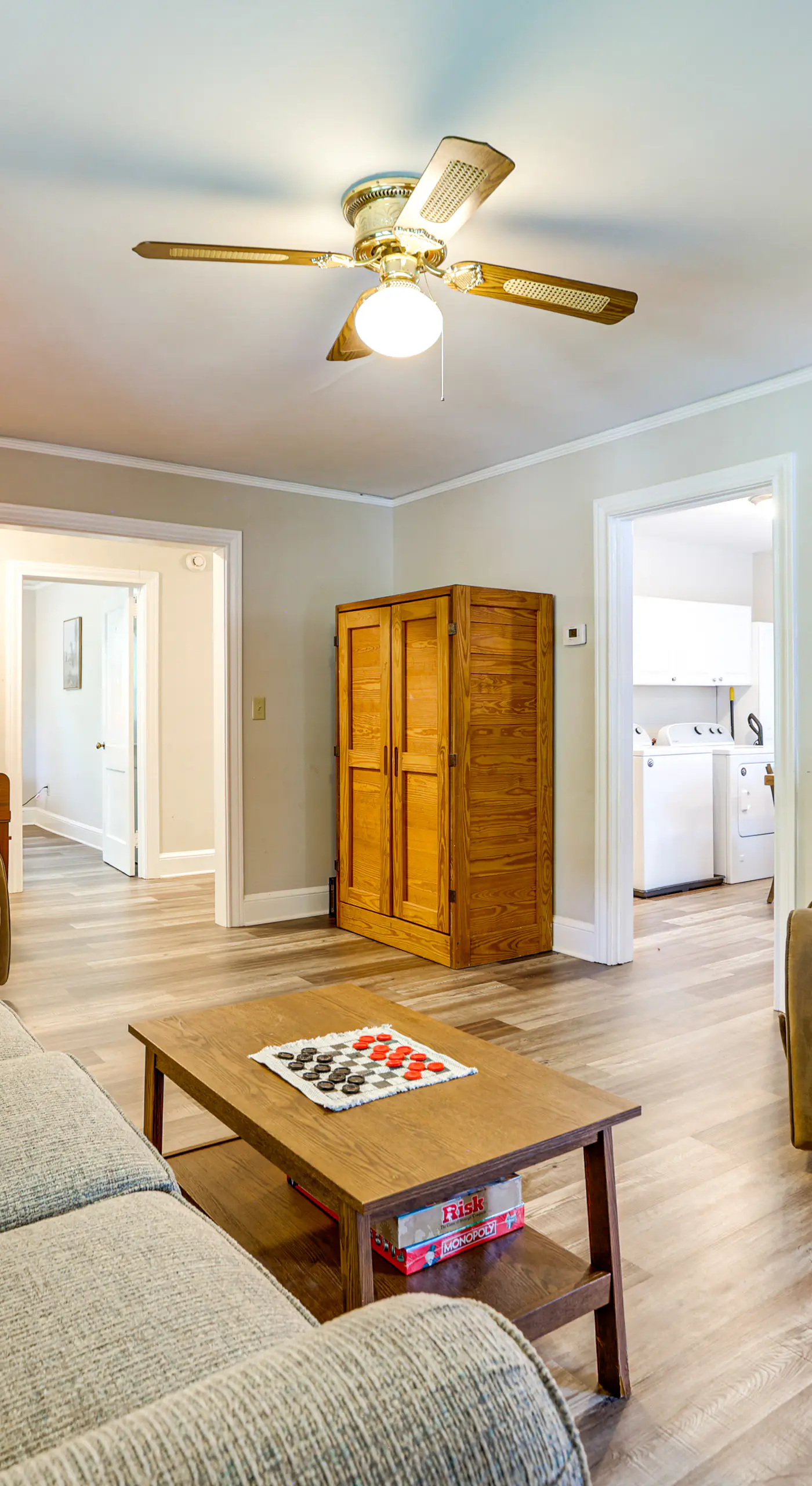 < 1 Mi to Paris Mtn State Park: Retreat w/ Deck!