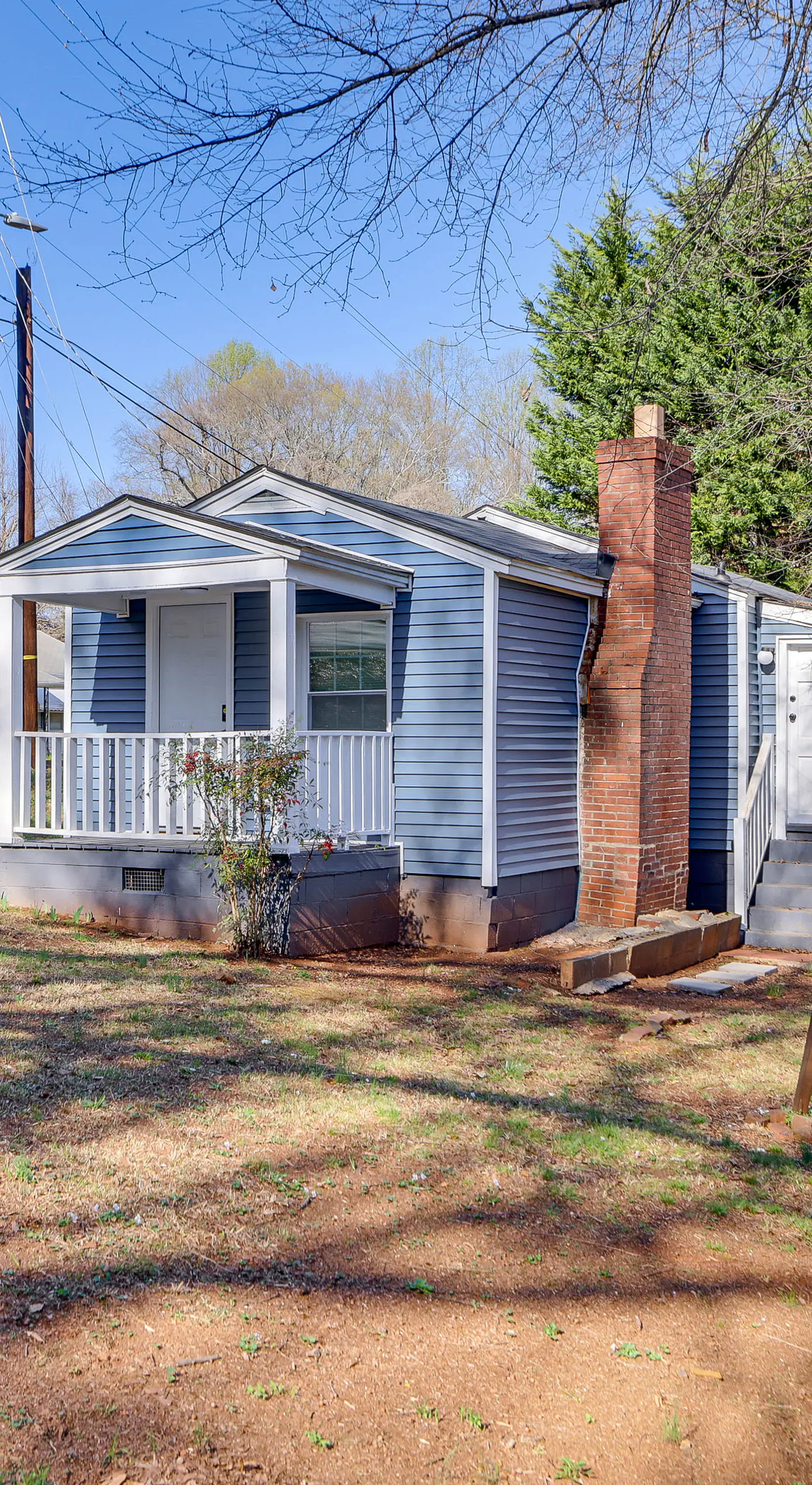 < 3 Mi to Downtown Greenville! Convenient 2BR Home