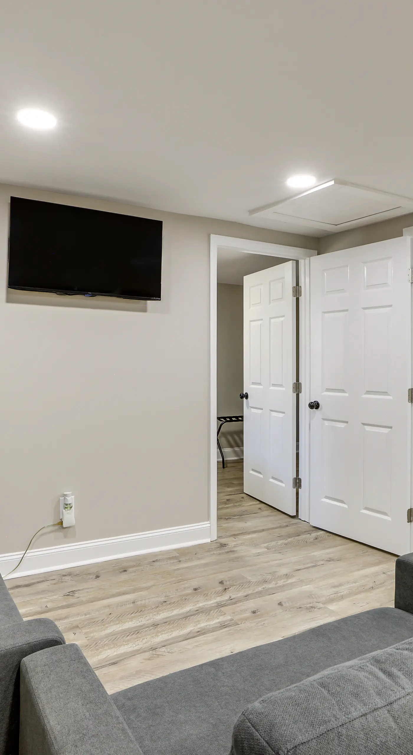 < 3 Mi to Downtown Greenville! Convenient 2BR Home