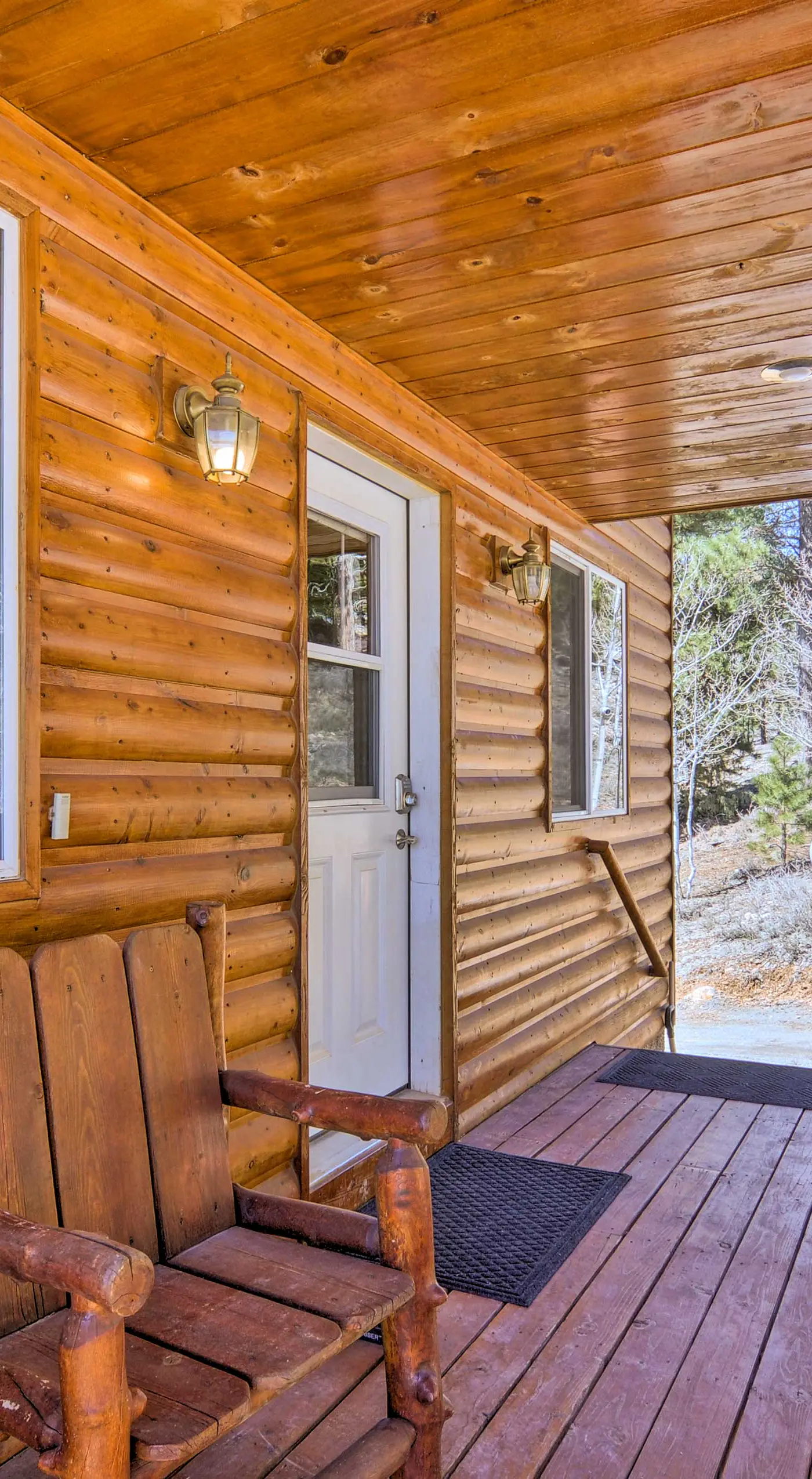 Whistling Woods Cabin: Meadow Views + Gas Grill!