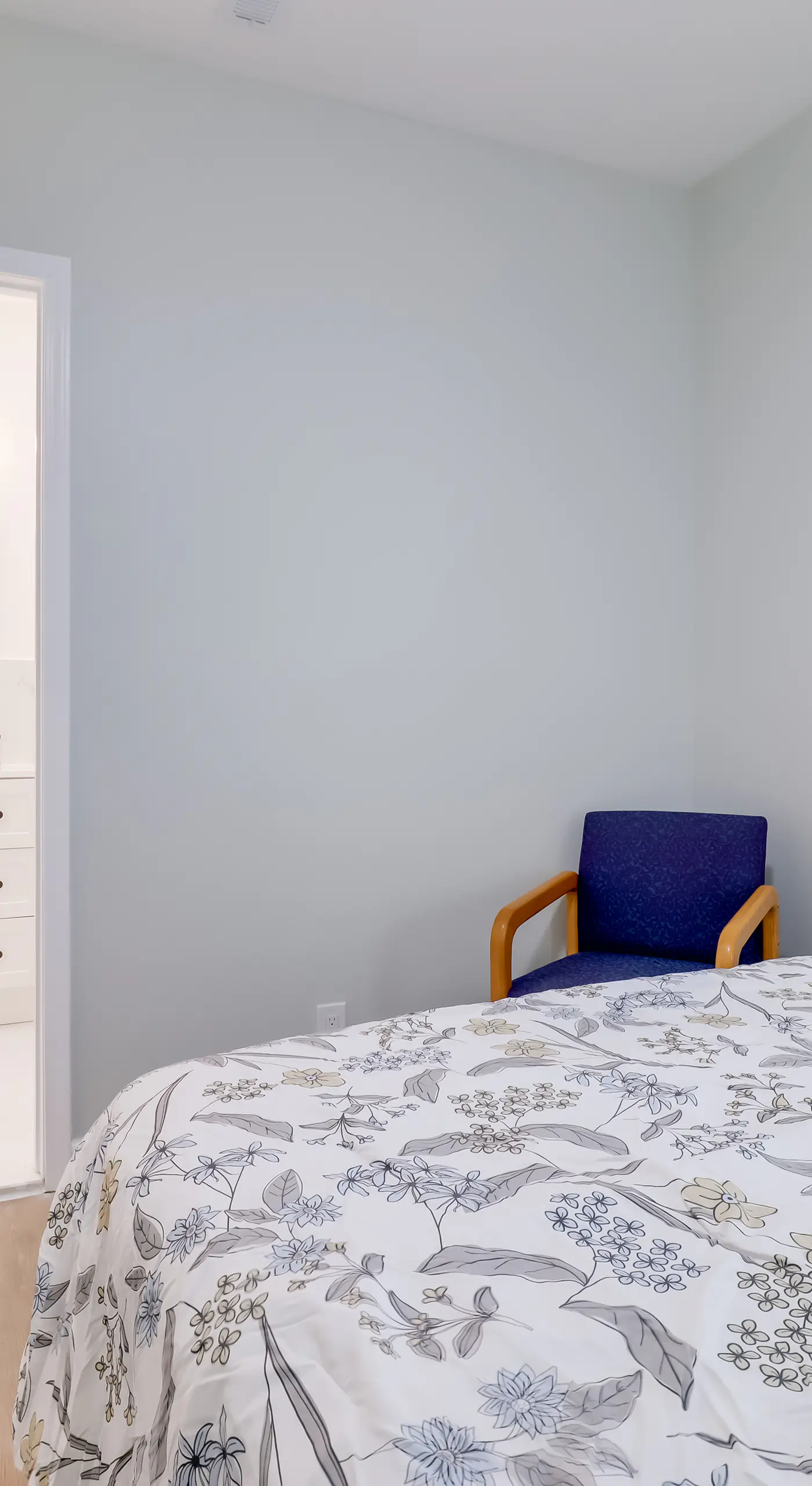 Near Midtown & Medical District! Updated Unit