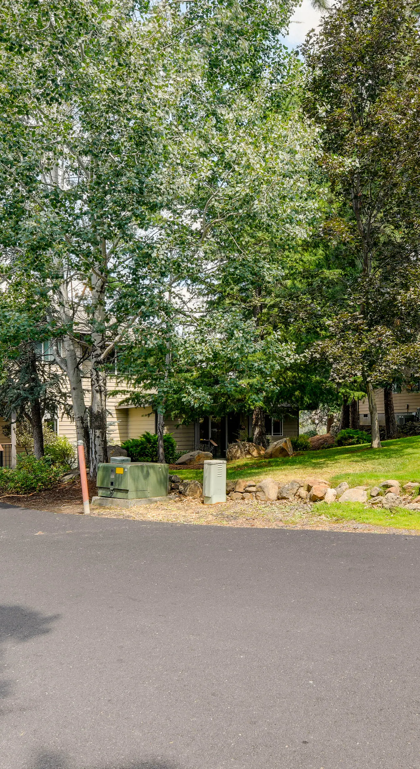 Resort-Style Klamath Falls Home, Golf Course View!