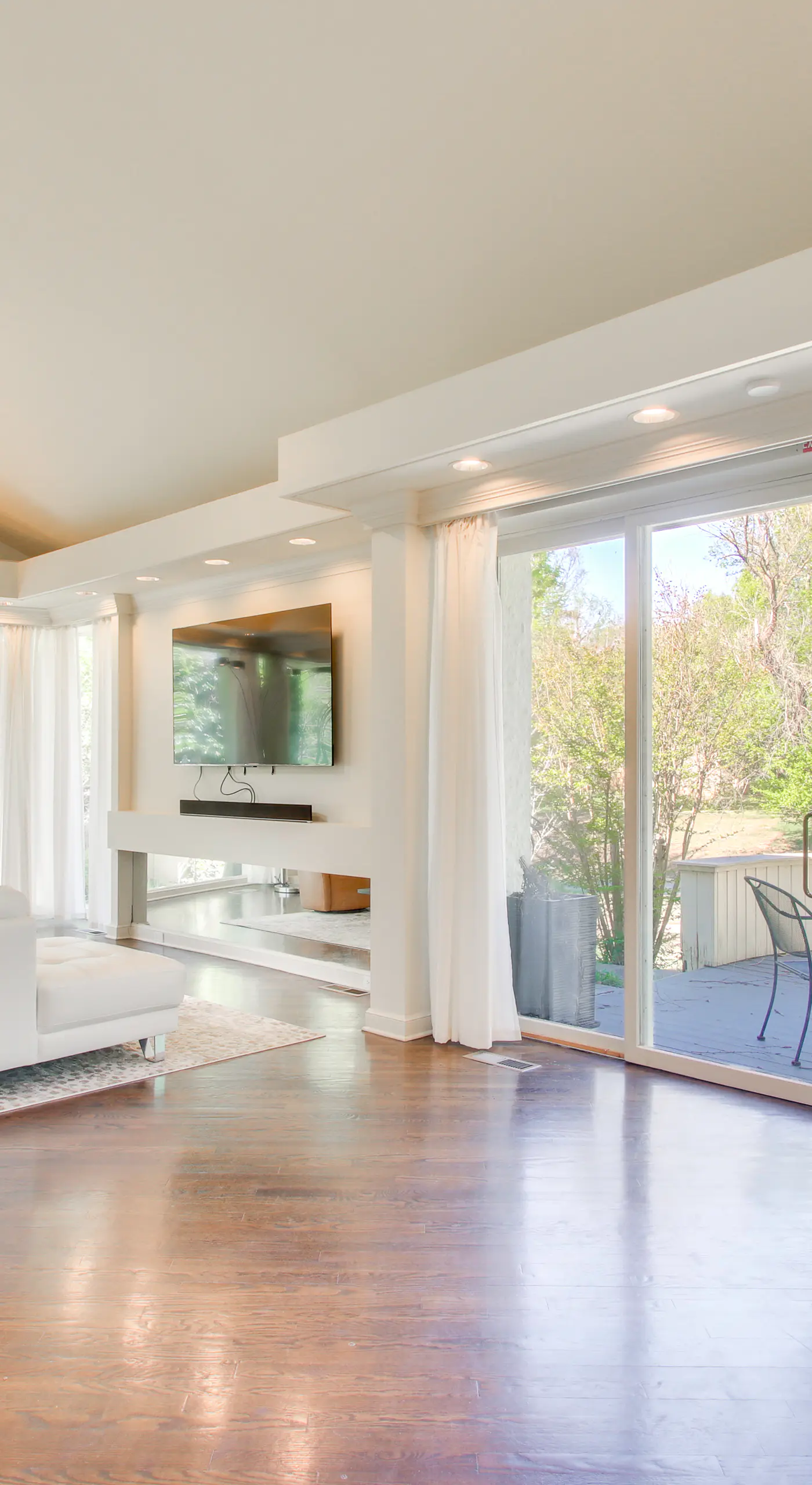 1 Mi to OU! Group Getaway w/ Game Room, Pool