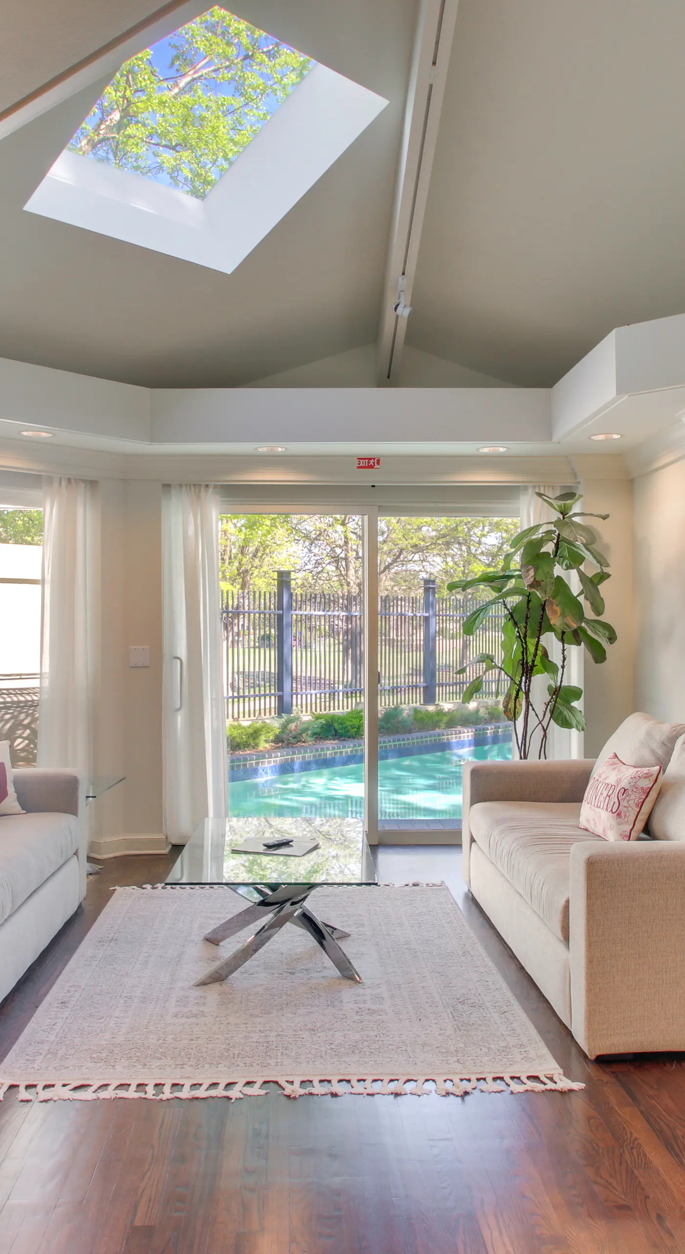 1 Mi to OU! Group Getaway w/ Game Room, Pool