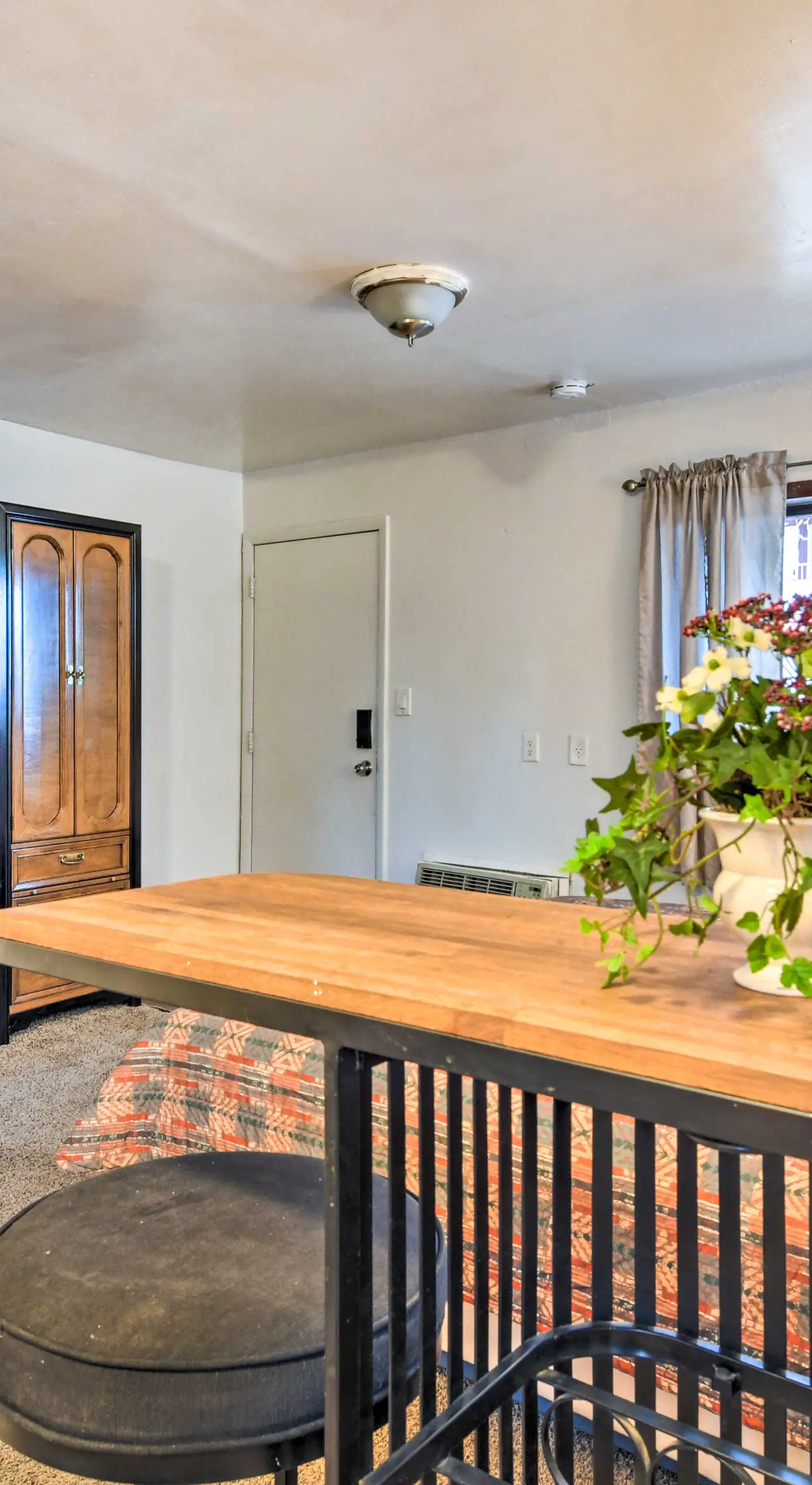 Loveland Vacation Rental - 1 Mile to Lake!
