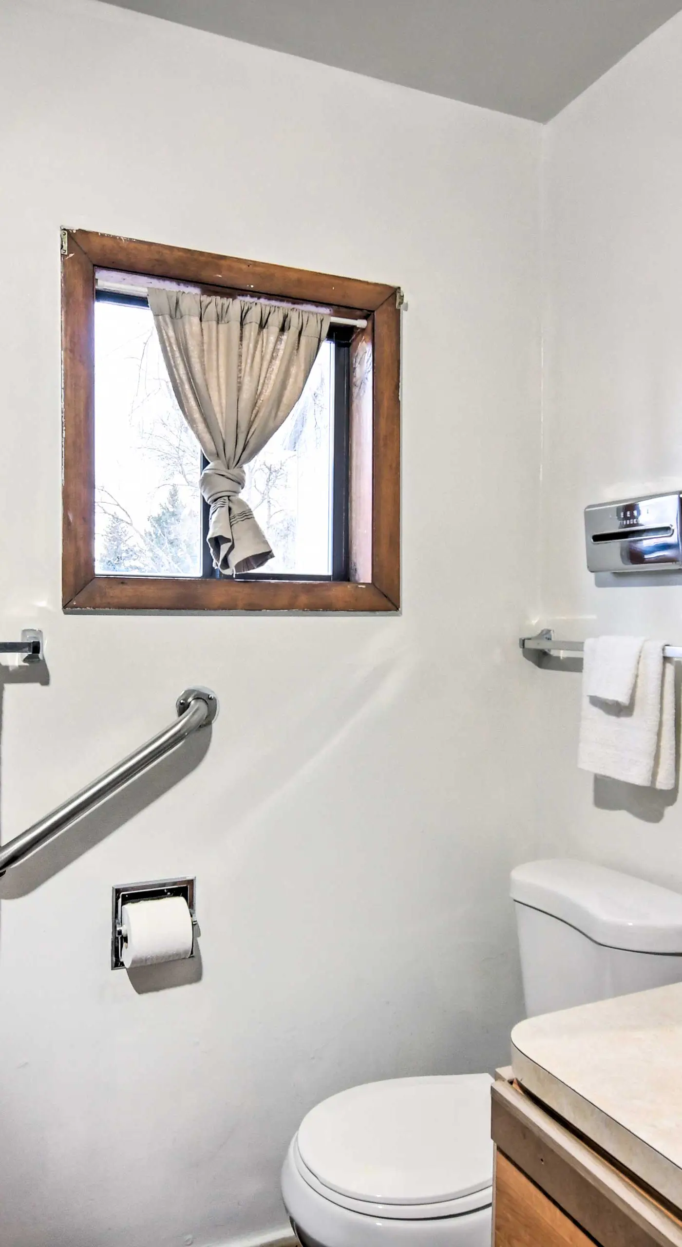 Loveland Vacation Rental - 1 Mile to Lake!