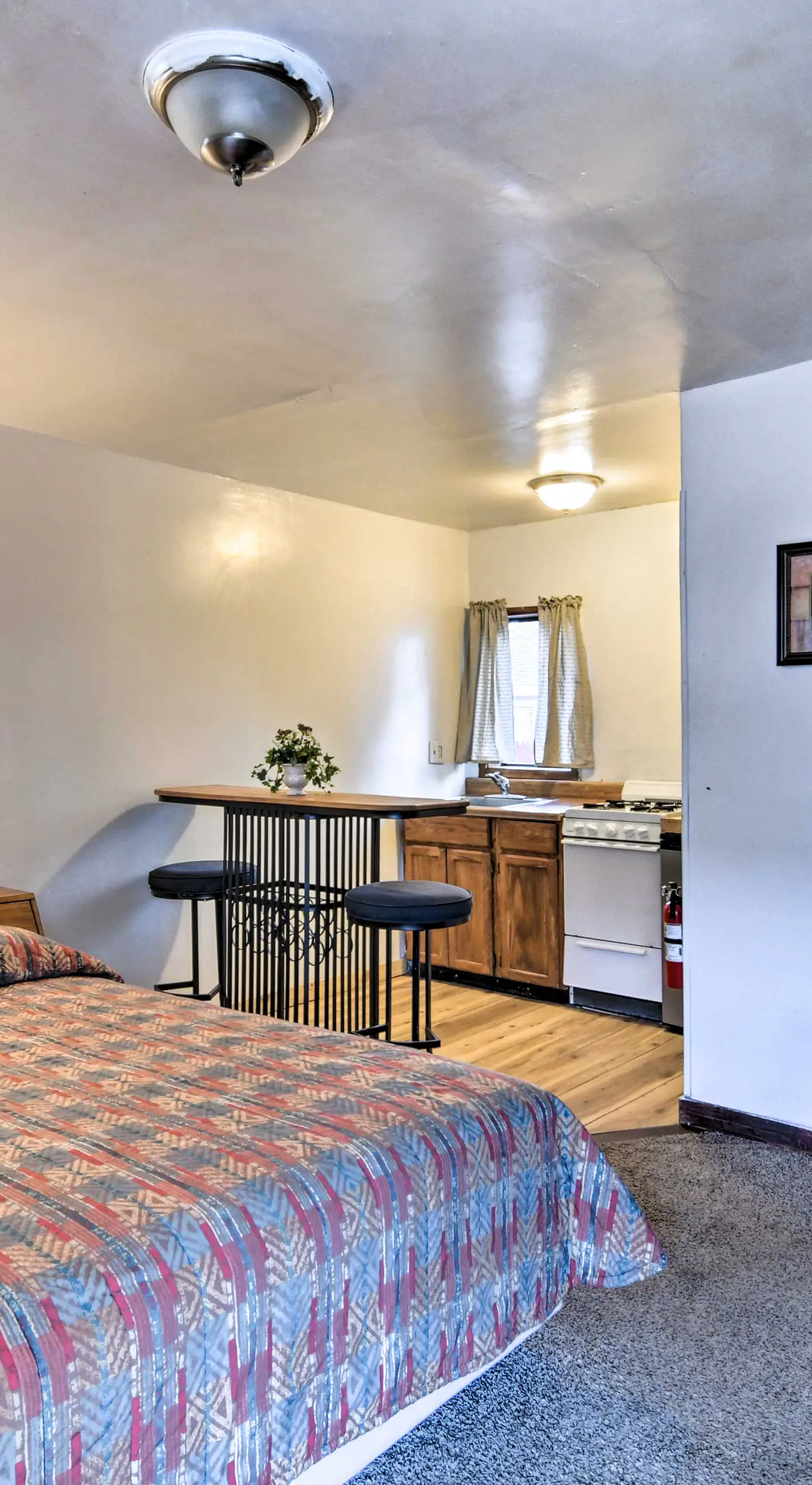 Loveland Vacation Rental - 1 Mile to Lake!
