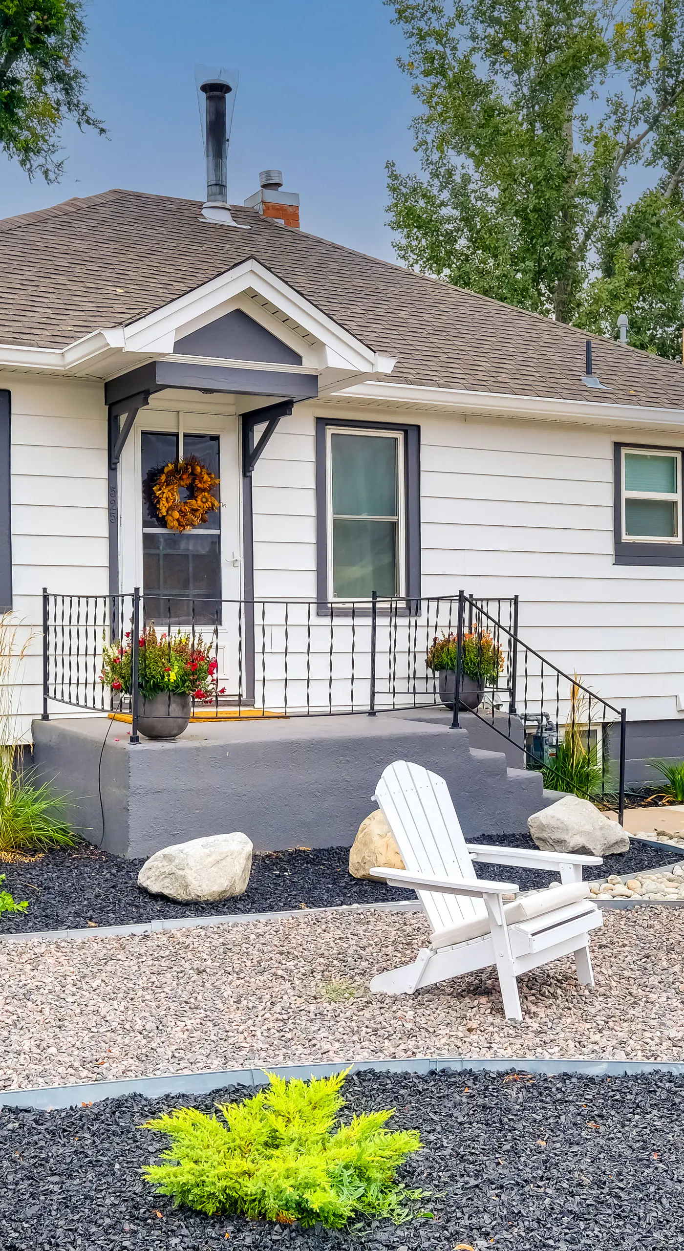 Loveland Retreat w/ Bicycles, Deck & Fire Pit!