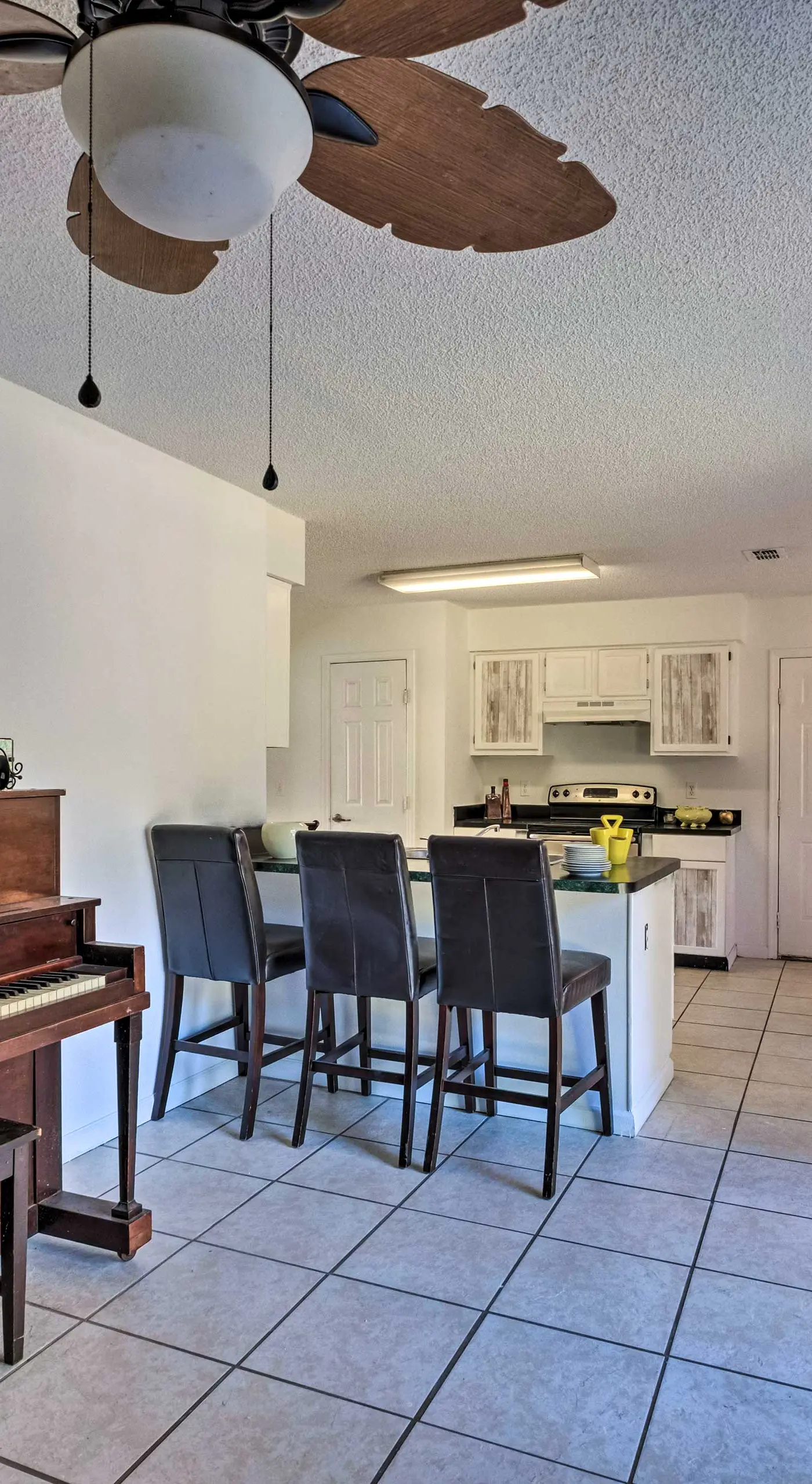 Sunny Abode, 10 Mi to University of Florida!