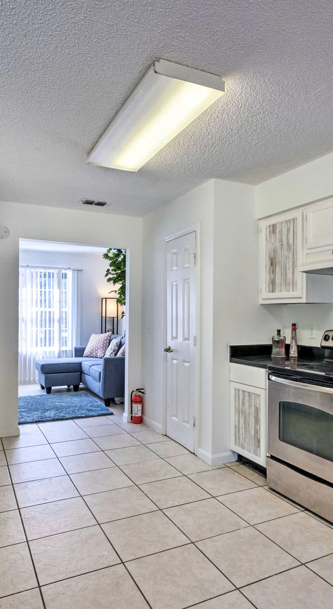 Sunny Abode, 10 Mi to University of Florida!