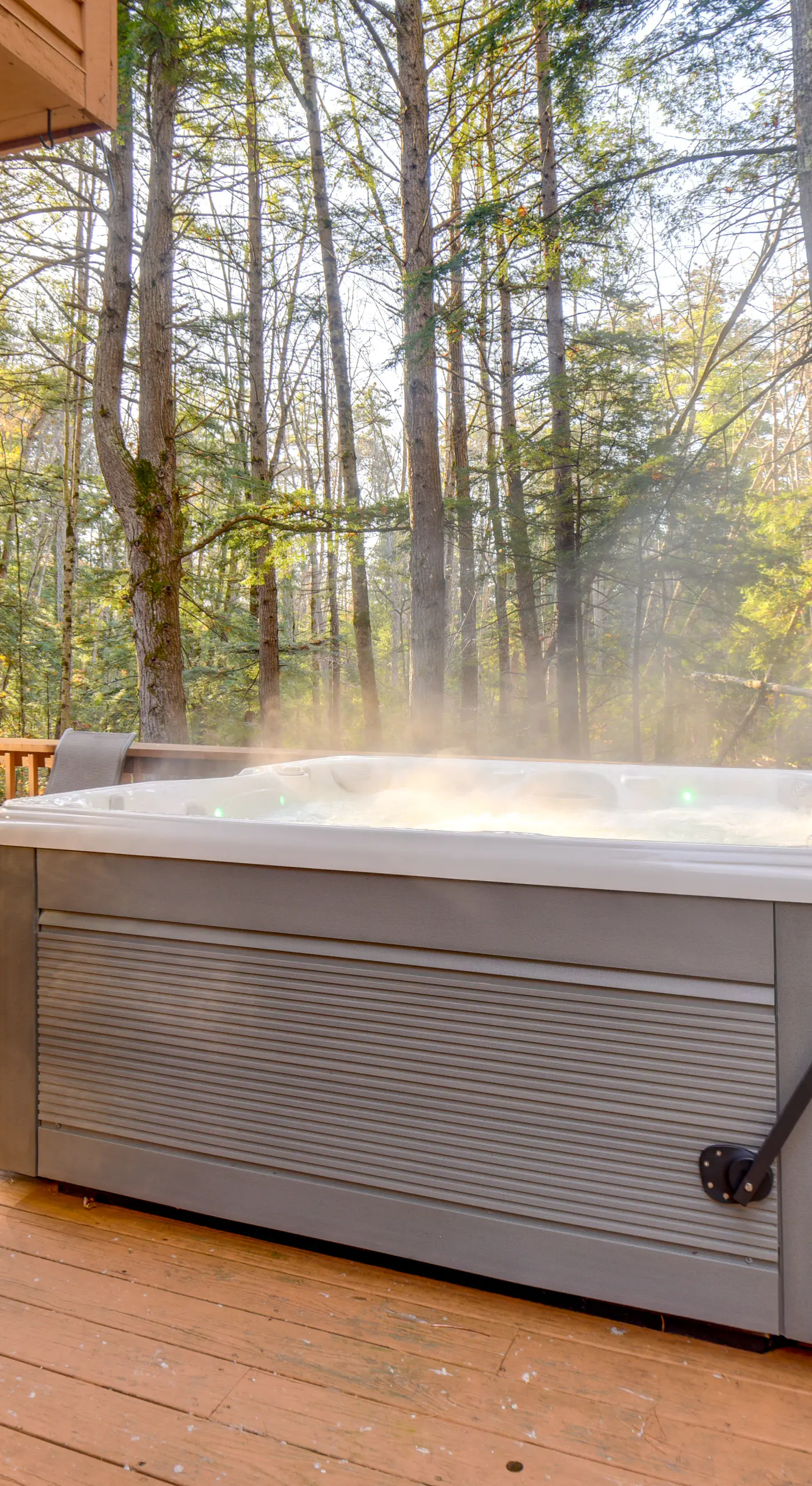 Hot Tub, Near Saco River! Summer Family Getaway