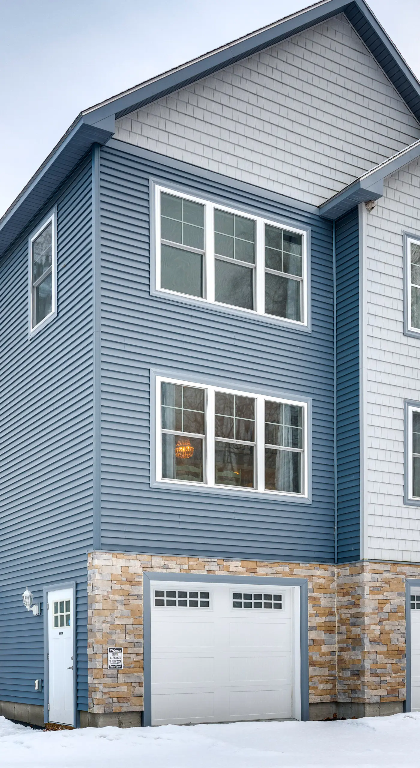 Mtn-View Gem w/ Hot Tub & Fire Pit in North Conway