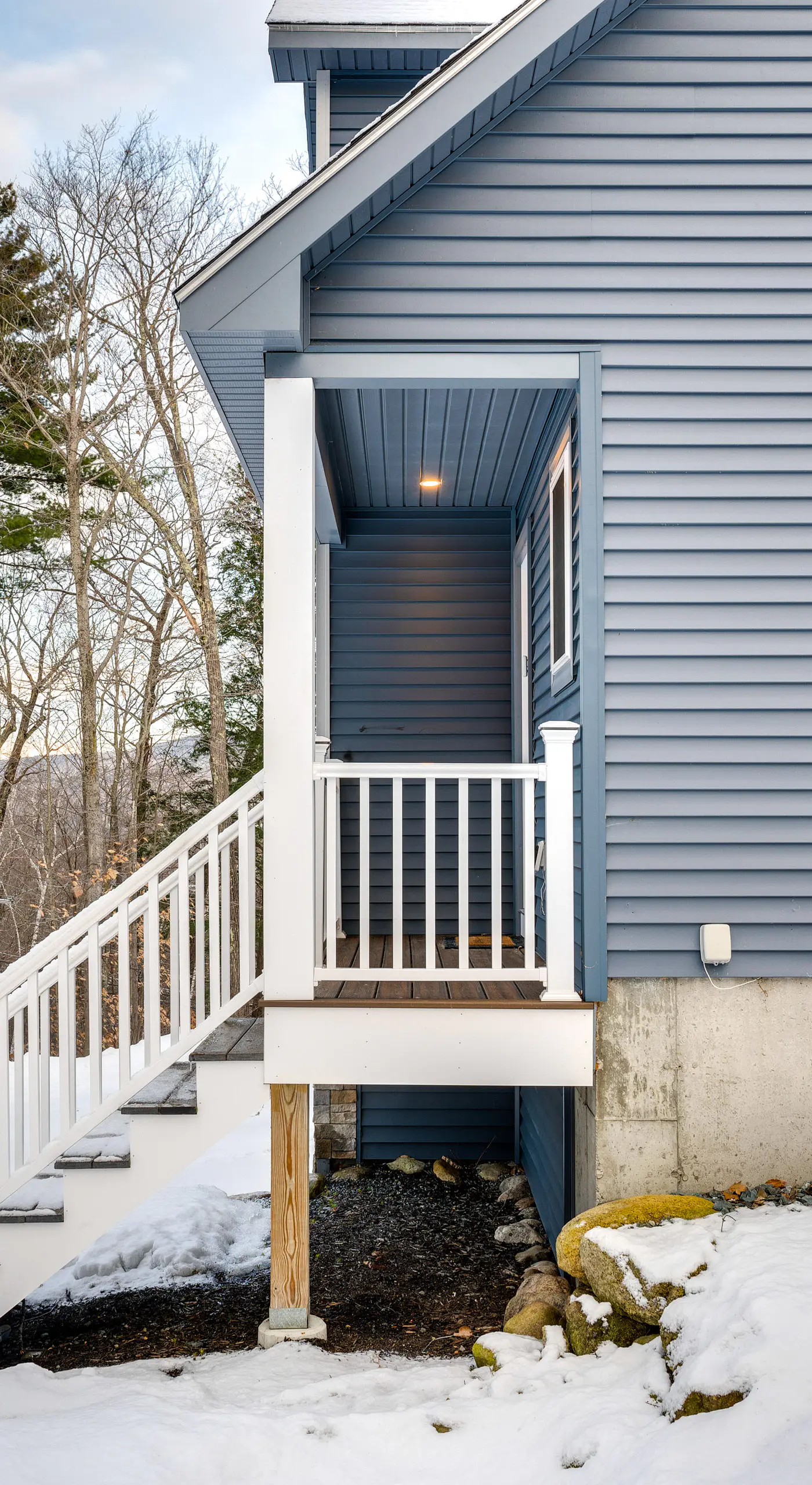 Mtn-View Gem w/ Hot Tub & Fire Pit in North Conway