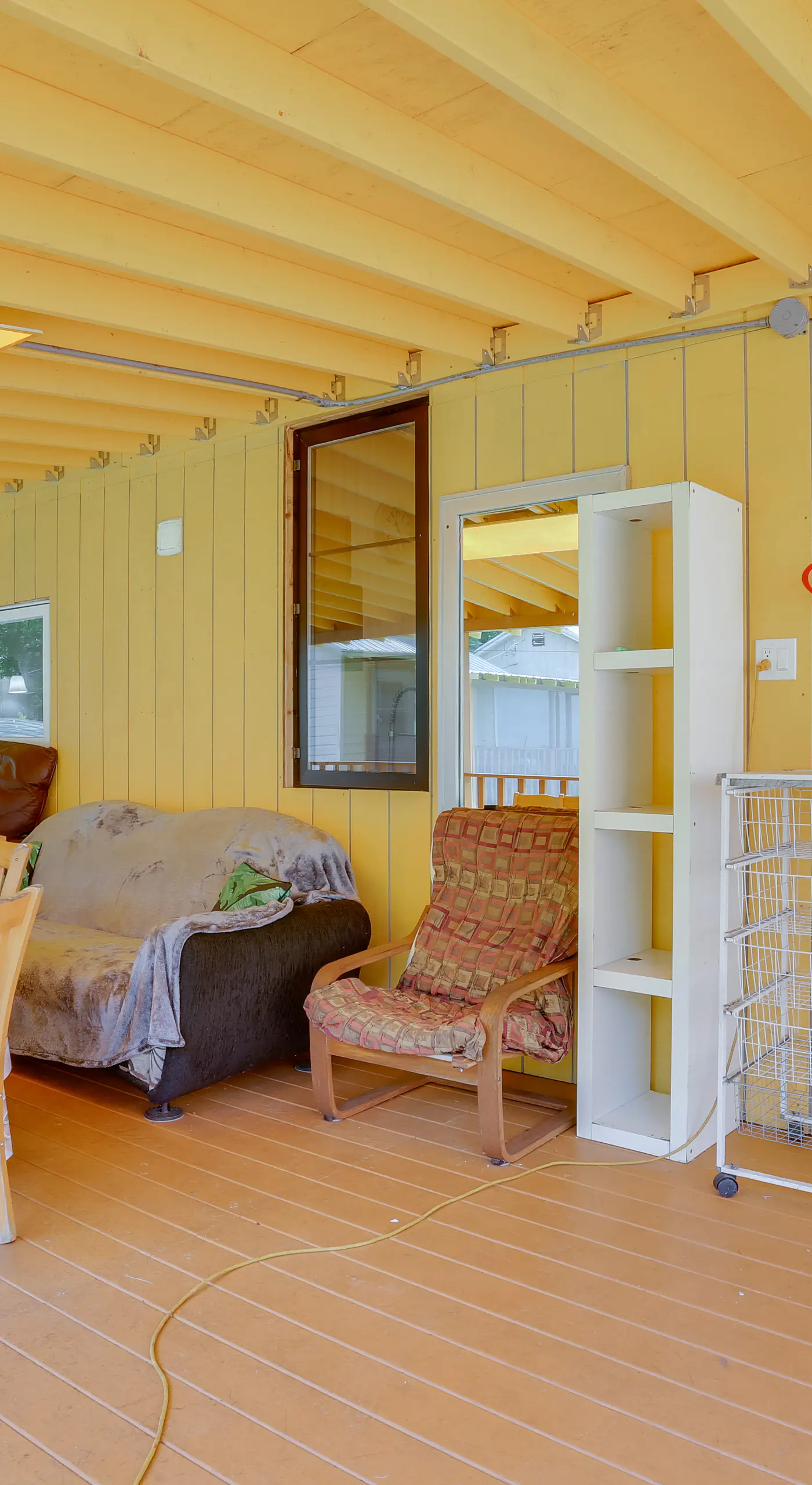 6 Mi to State Park: Monticello Cabin!
