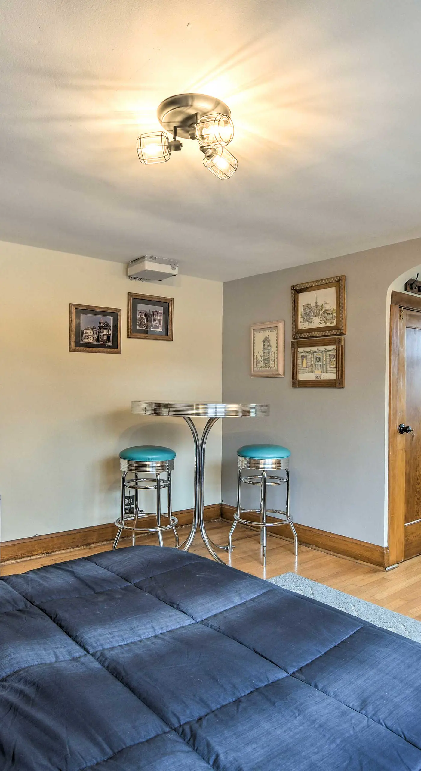 Pet-Friendly Bartlett Farmhouse w/ Deck!