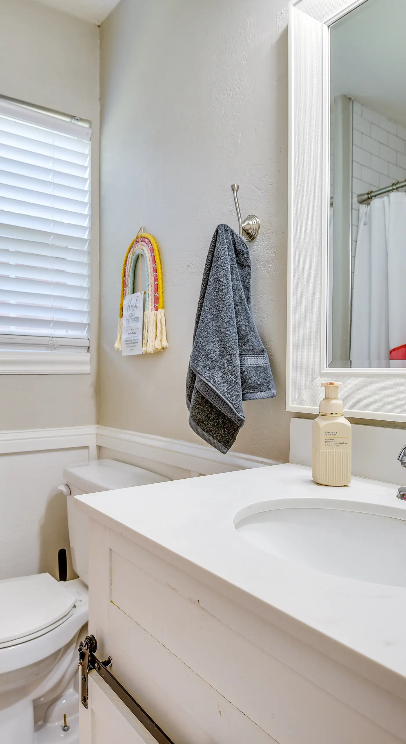 5 Mi to Dtwn Tulsa: Pet-Friendly Home!