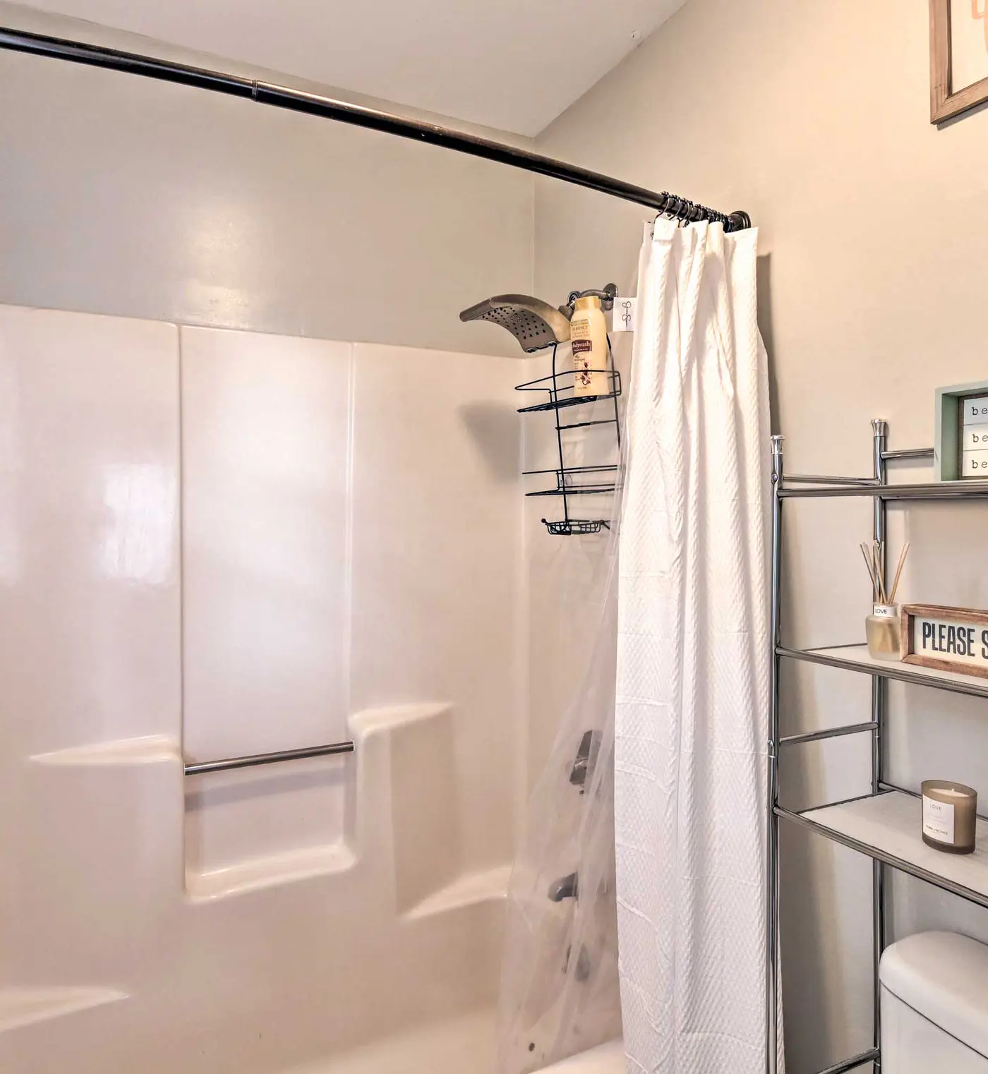 Fayetteville Vacation Rental w/ Sunroom & Yard!