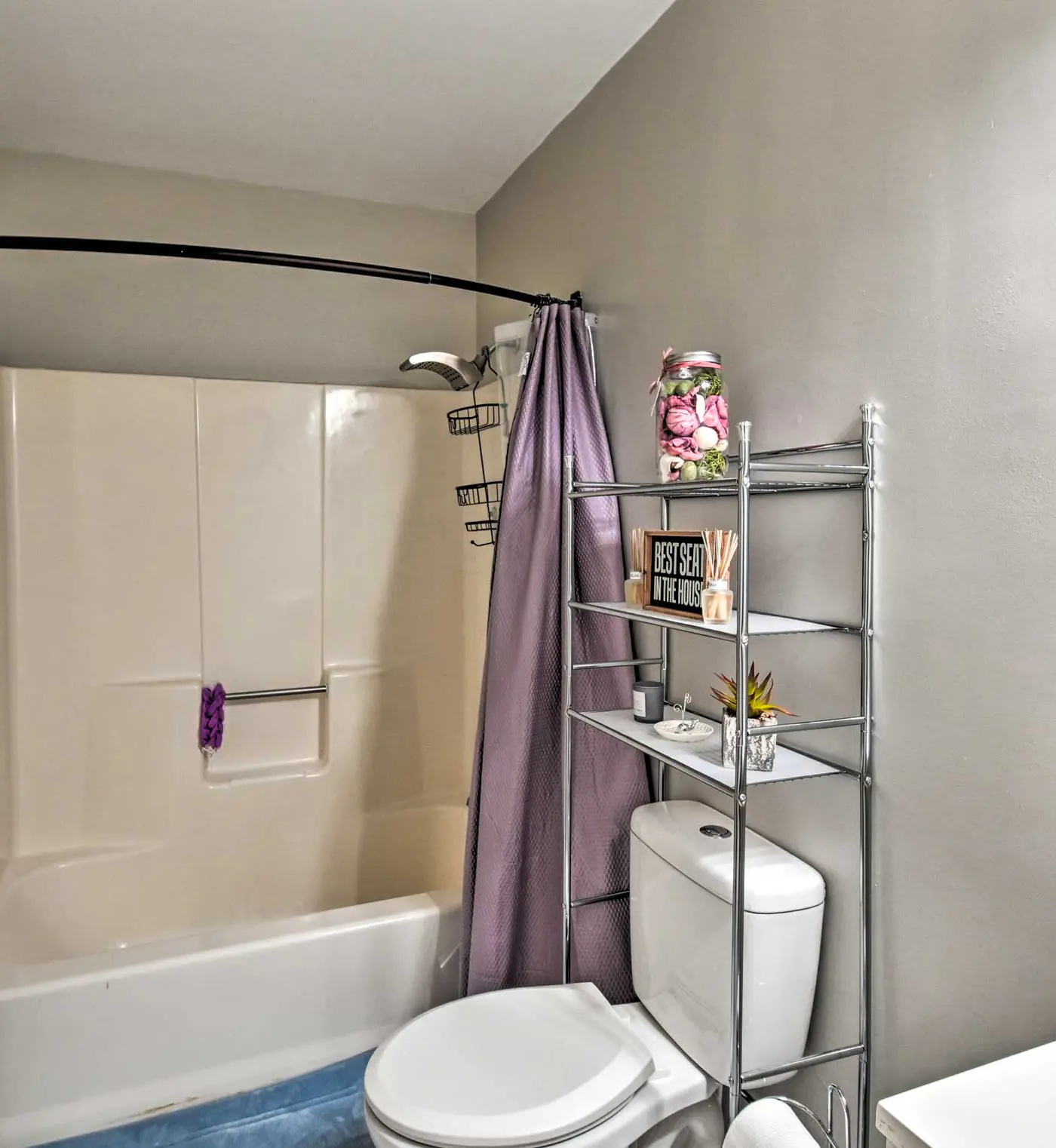 Fayetteville Vacation Rental w/ Sunroom & Yard!