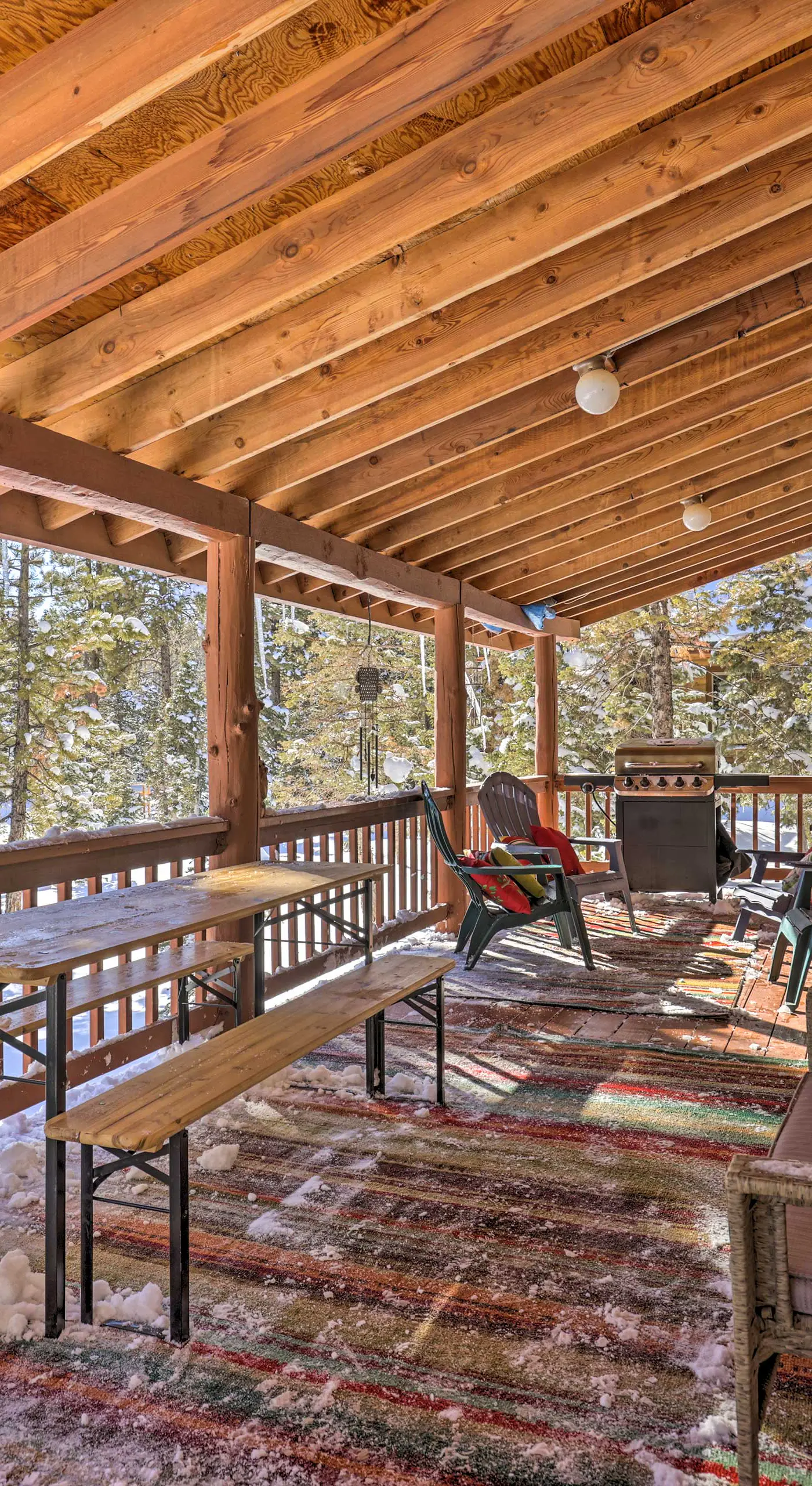Rustic Duck Creek Village Cabin w/ Fire Pit!