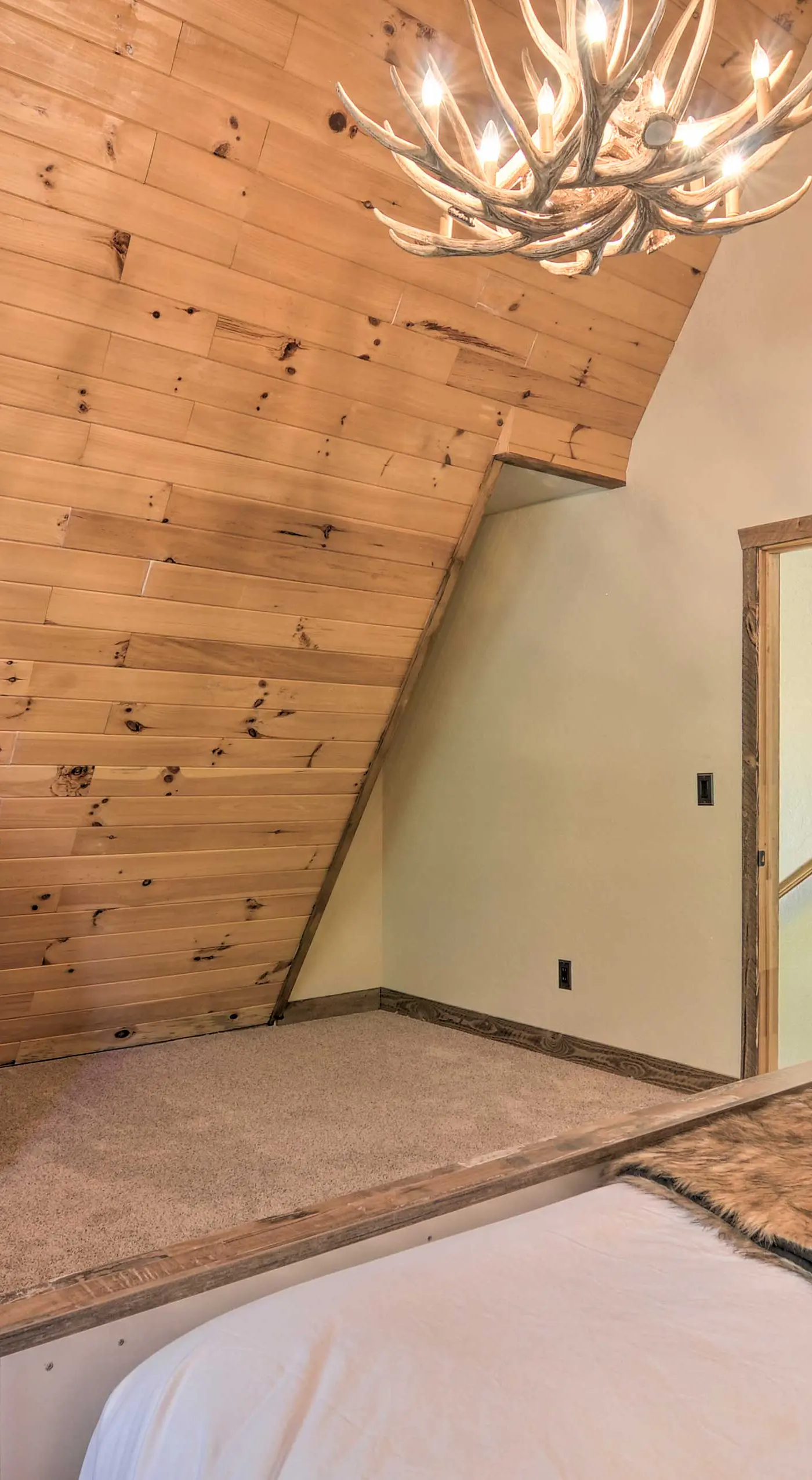 Walk to Duck Creek Village: A-Frame Getaway!