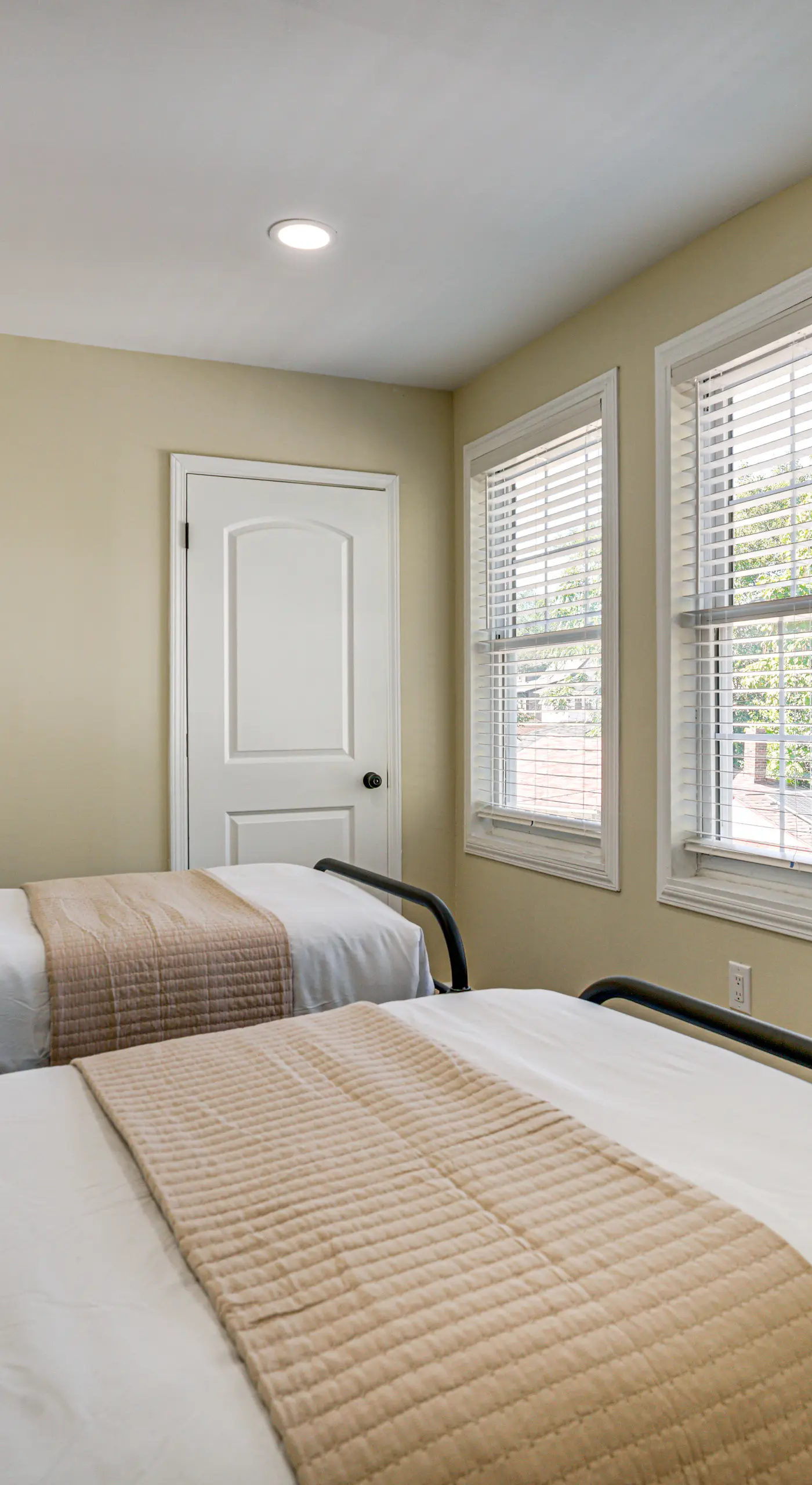 5 Mi to Dtwn Detroit: Pet-Friendly ‘Edison Home’