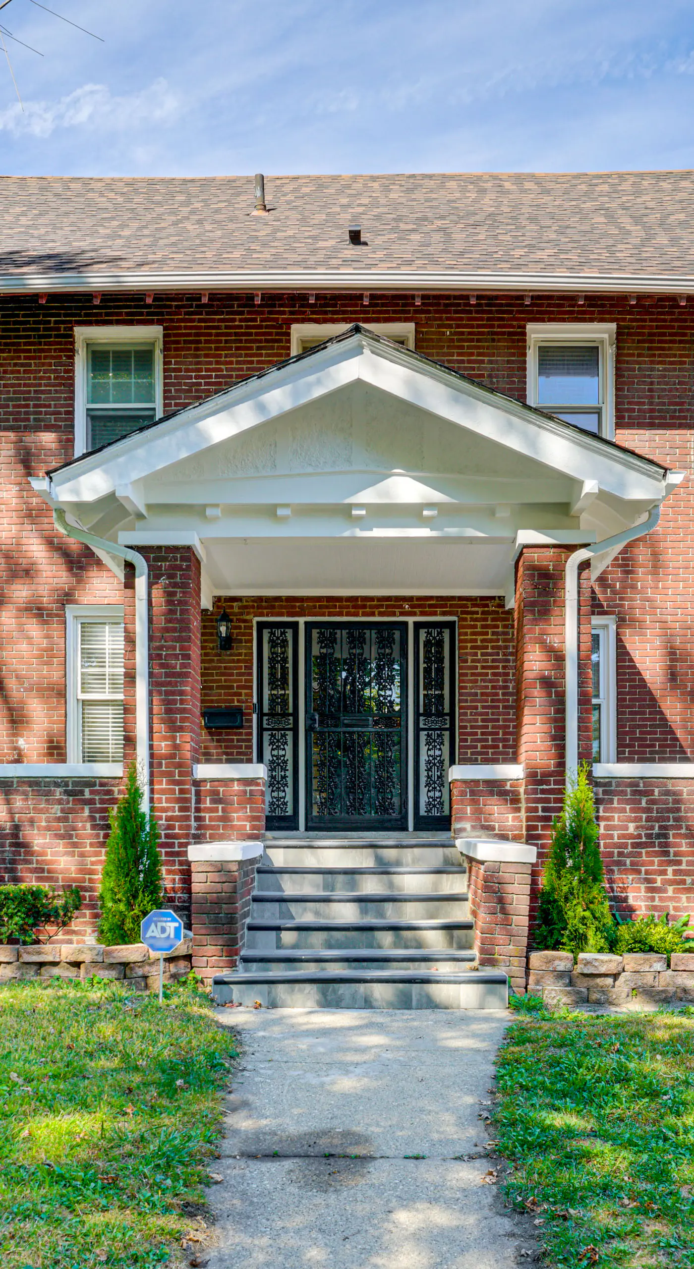 5 Mi to Dtwn Detroit: Pet-Friendly ‘Edison Home’