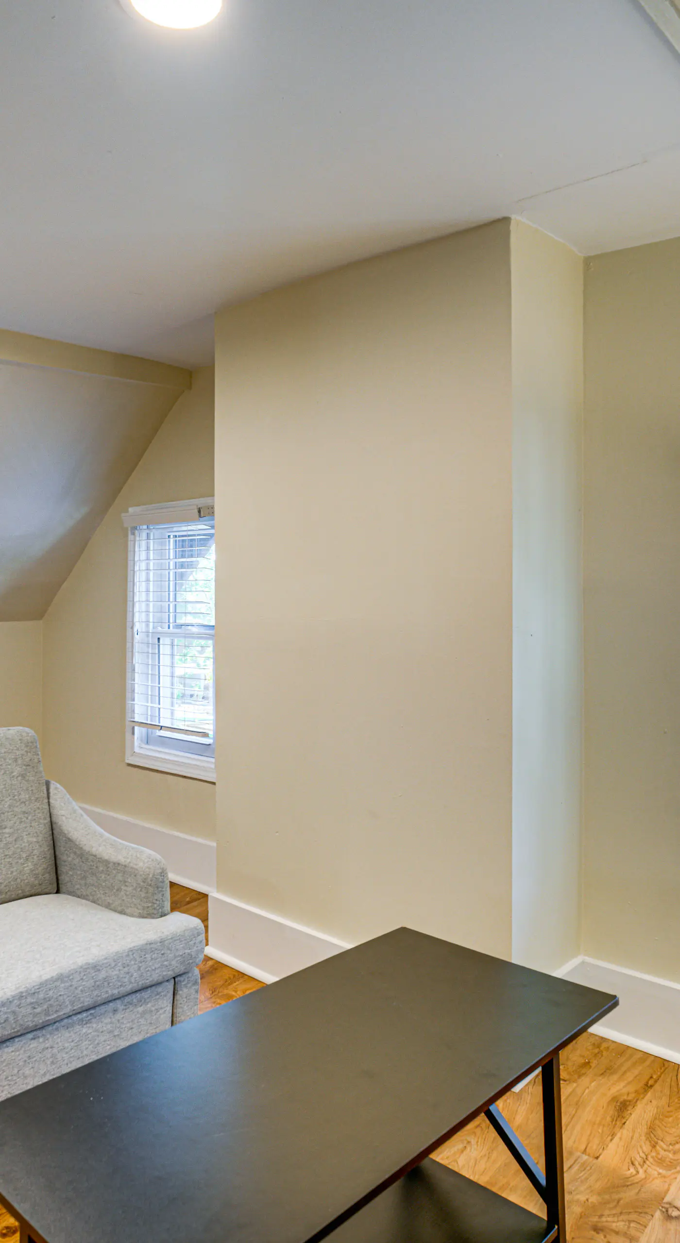 5 Mi to Dtwn Detroit: Pet-Friendly ‘Edison Home’