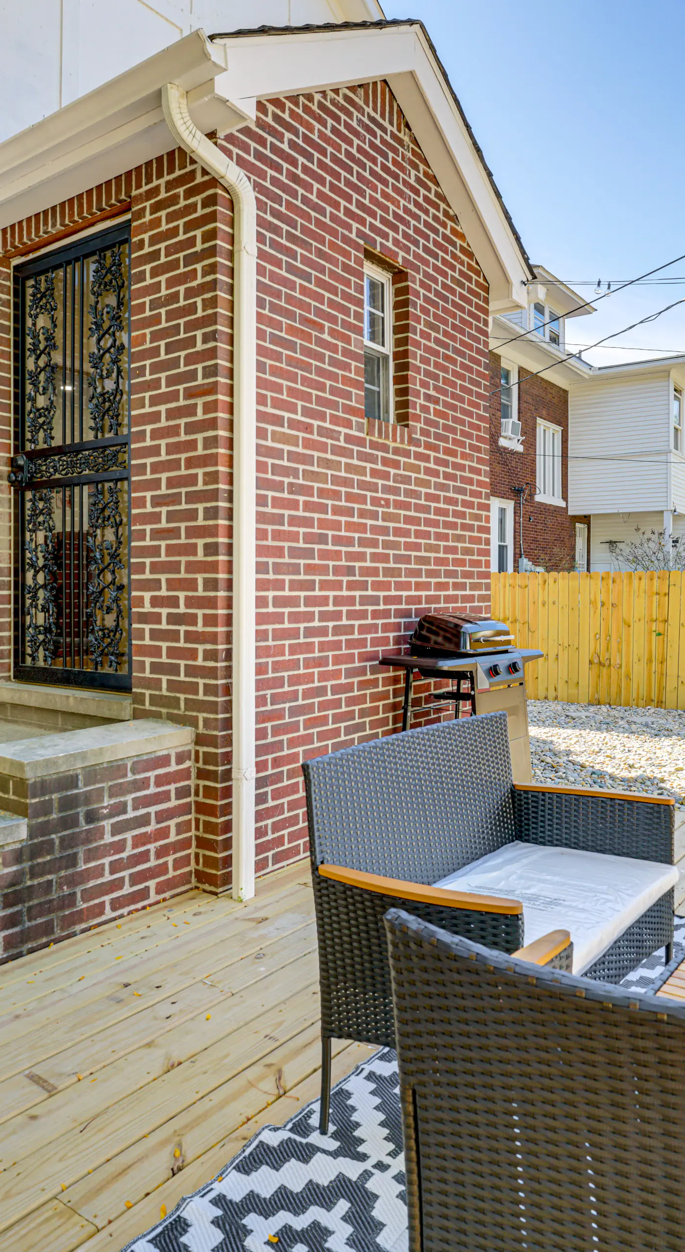 5 Mi to Dtwn Detroit: Pet-Friendly ‘Edison Home’
