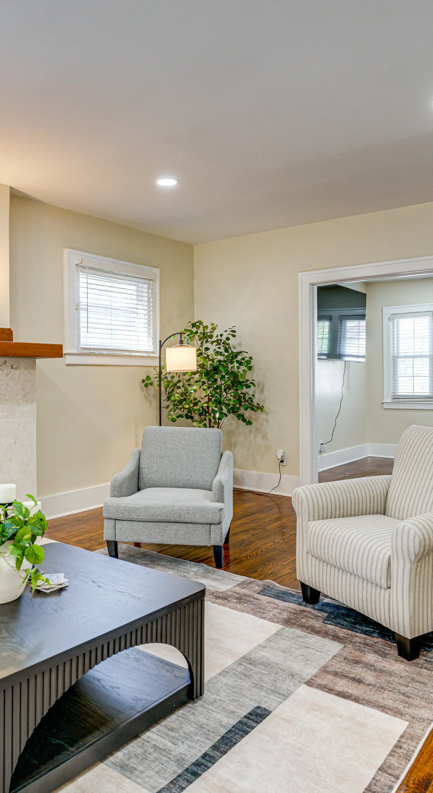 5 Mi to Dtwn Detroit: Pet-Friendly ‘Edison Home’